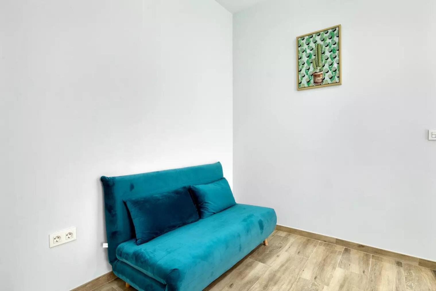 Estudio con Balcón