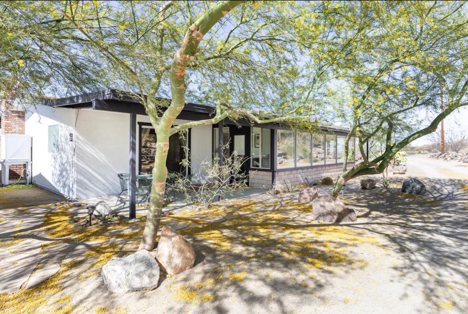Three-Bedroom House - Photo 98