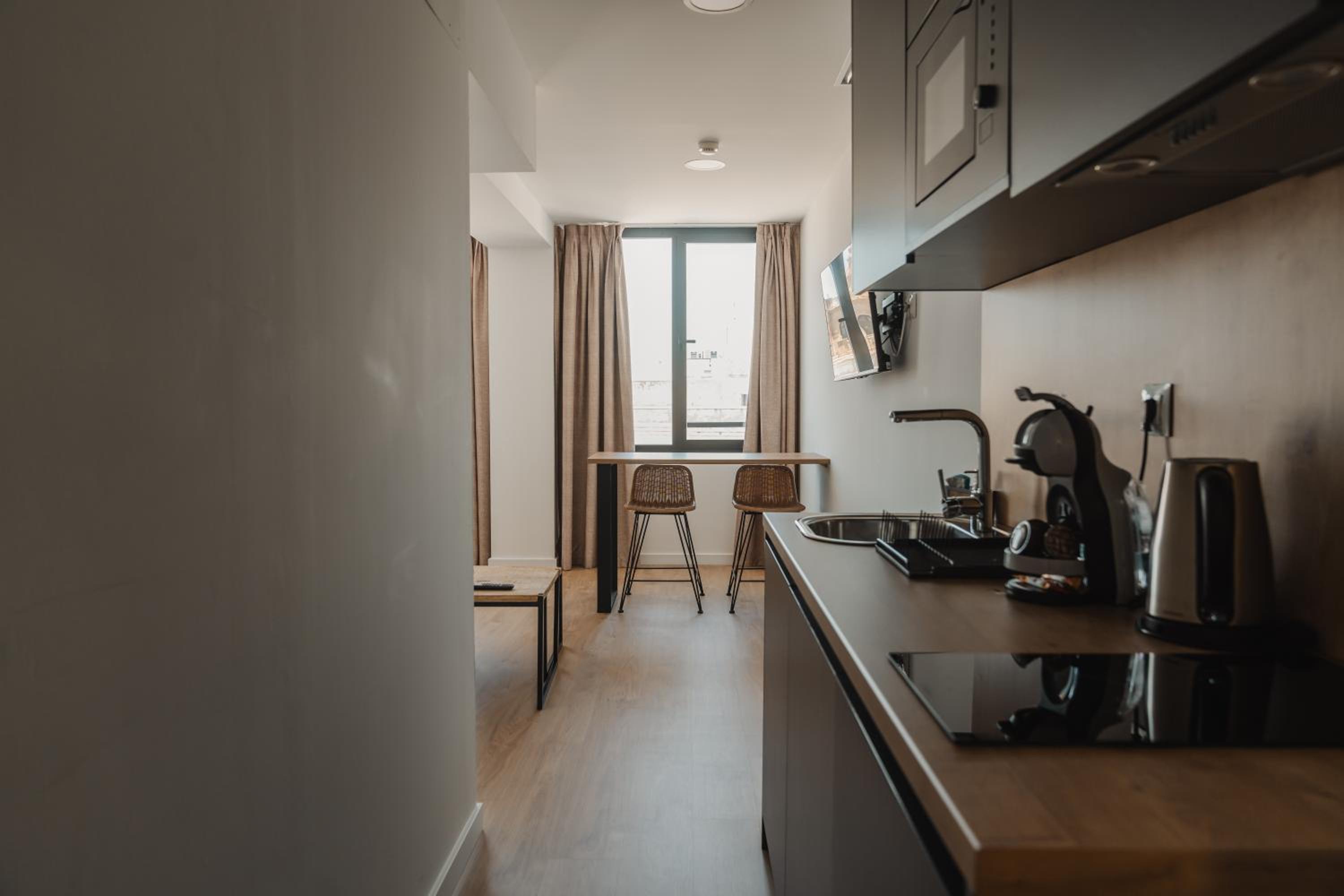 King Suite - Photo 17