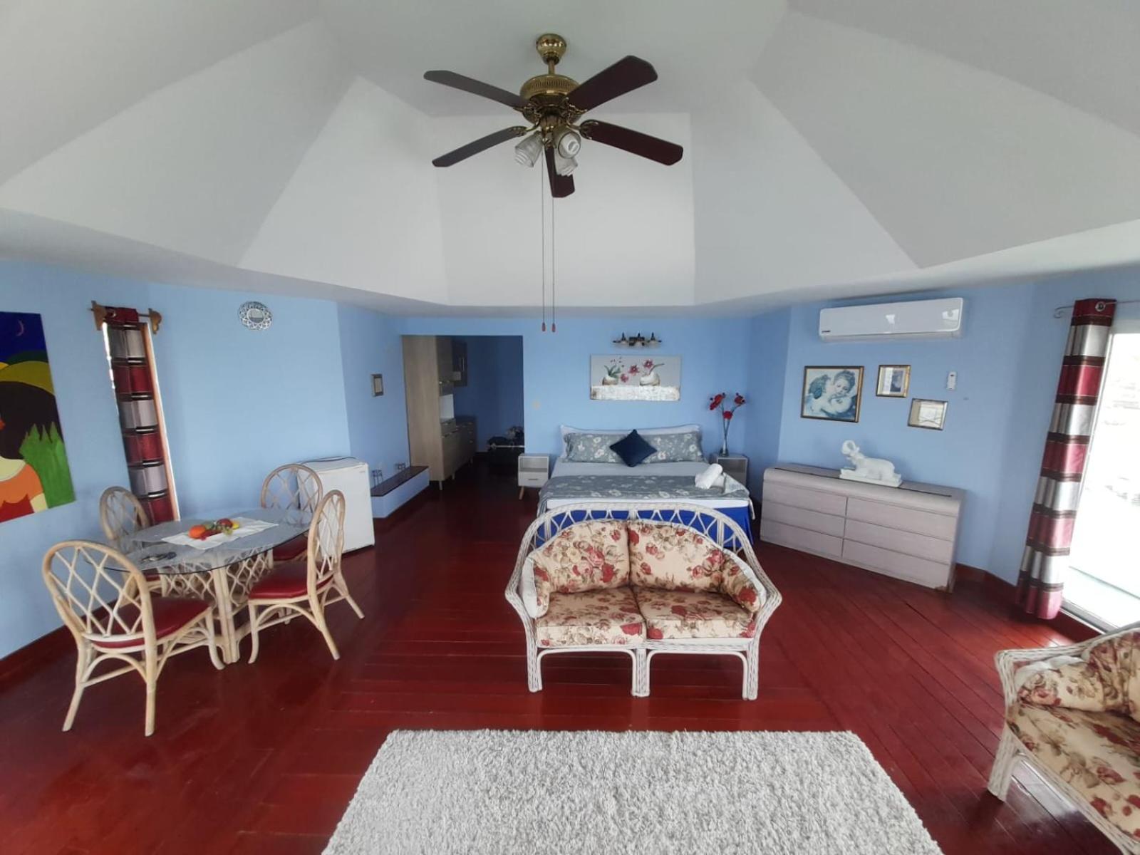Suite photo 1
