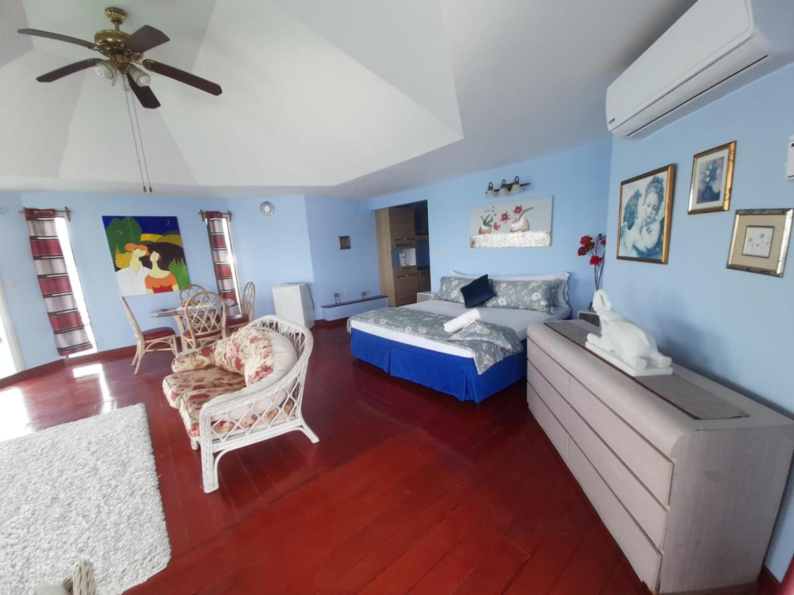 Suite photo 2