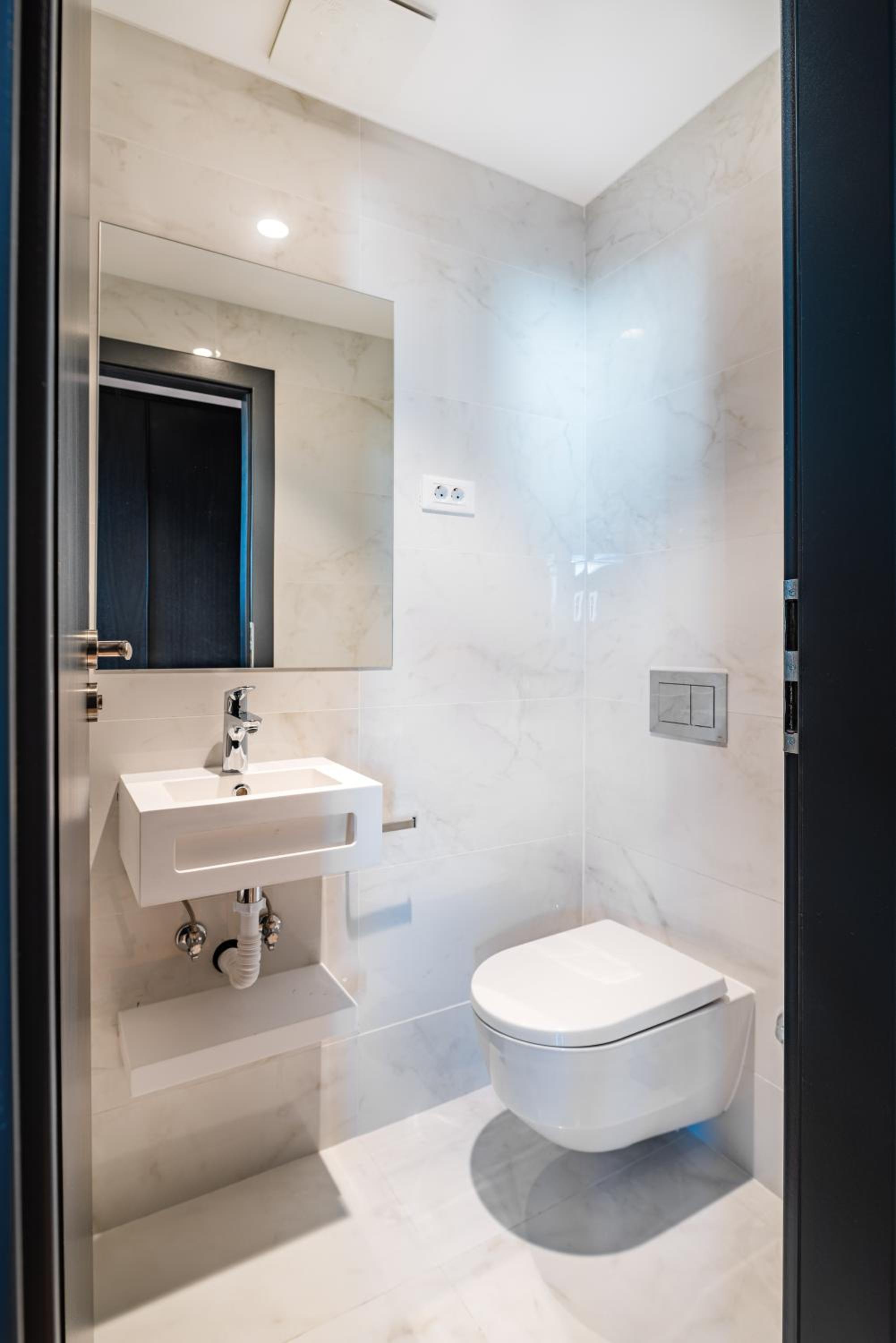 Suite with Terrace - Photo 15