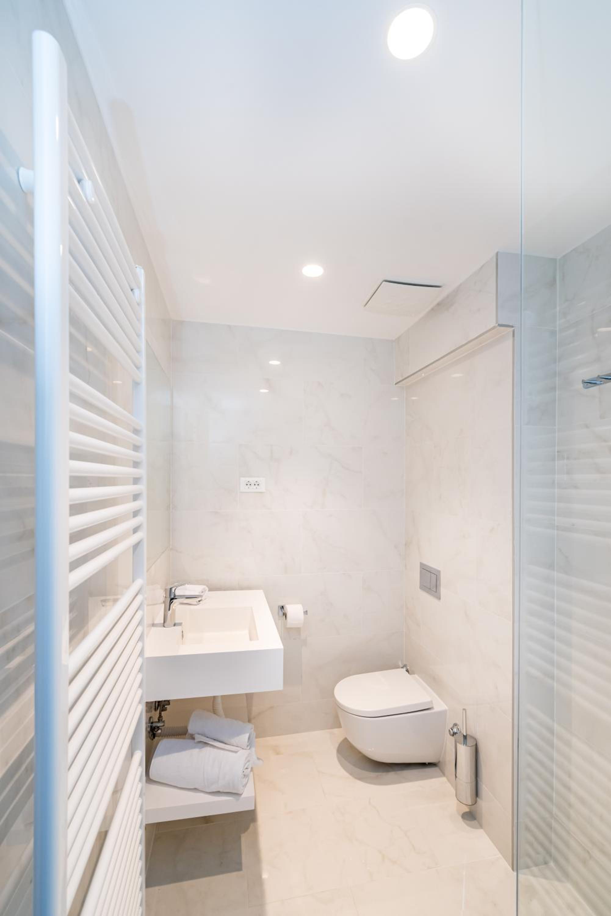 Suite with Terrace - Photo 16
