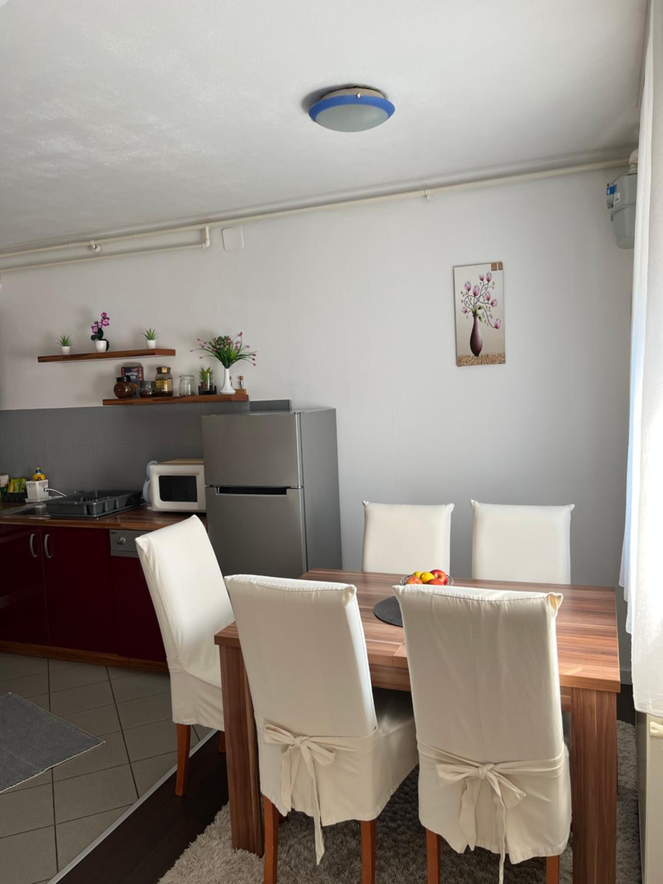 Two-Bedroom Apartment - Photo 9
