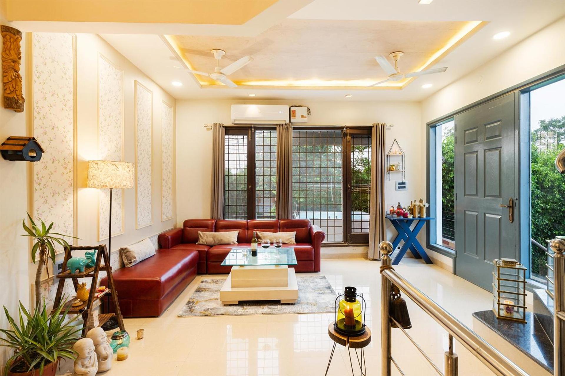 Villa photo 1