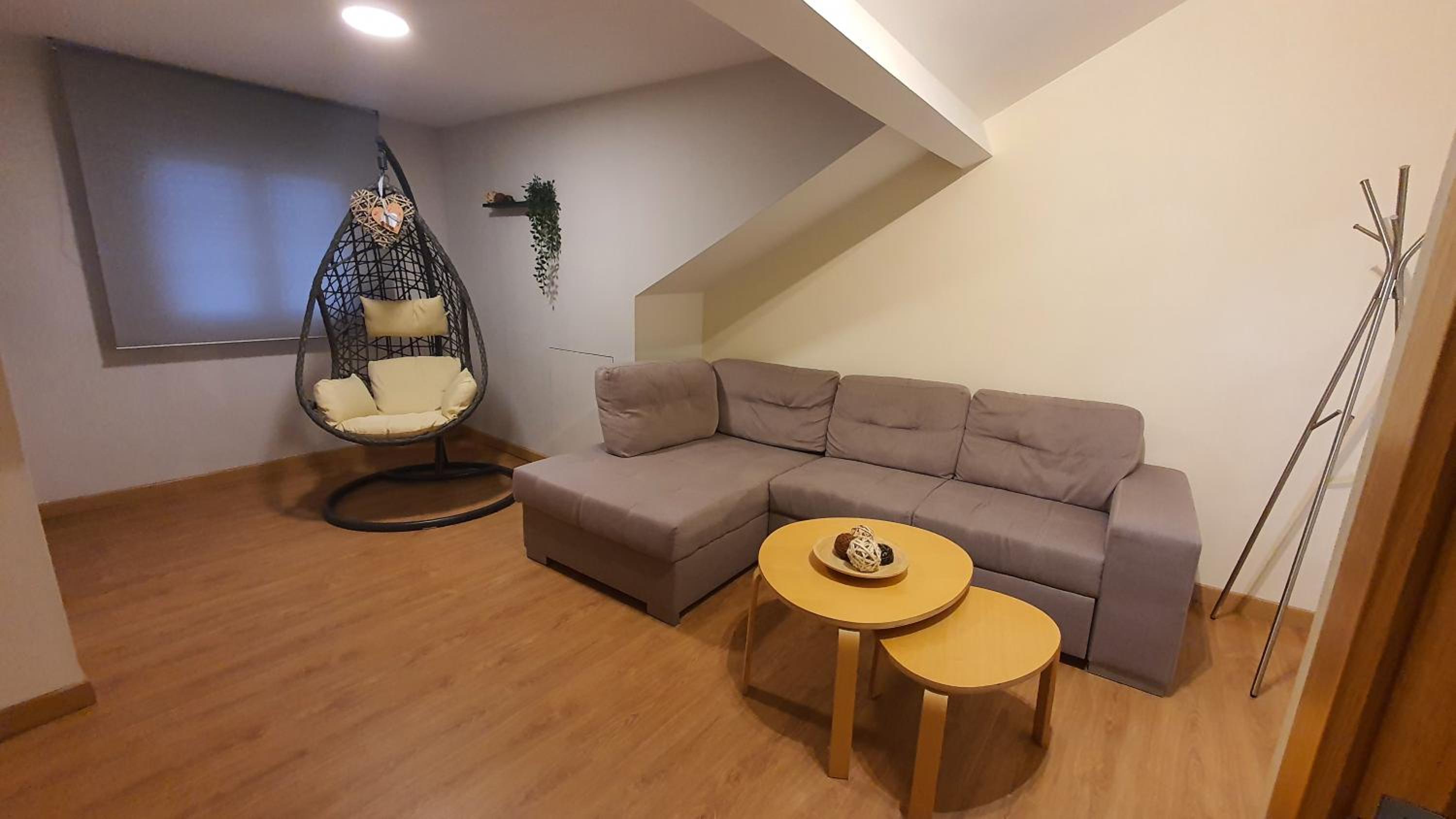 One-Bedroom Apartment - Photo 15