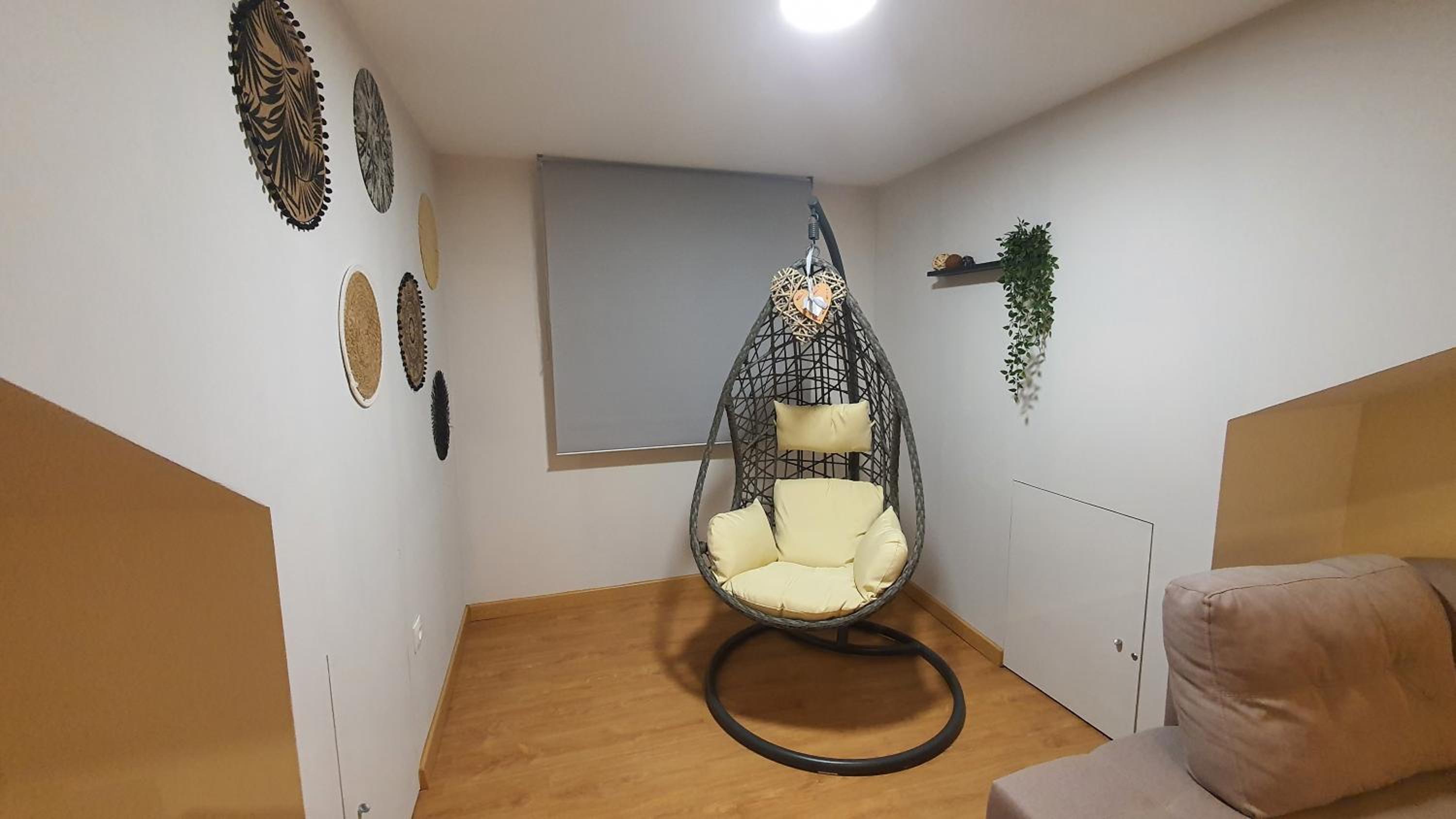 One-Bedroom Apartment - Photo 23