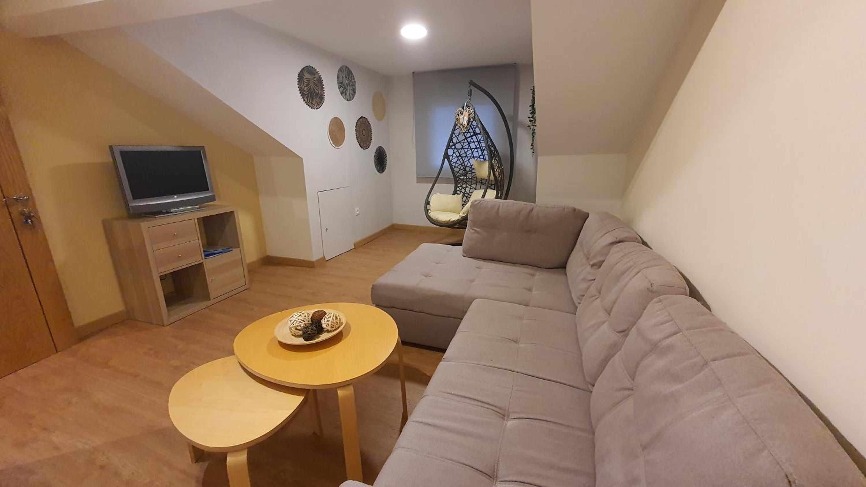 One-Bedroom Apartment - Photo 16