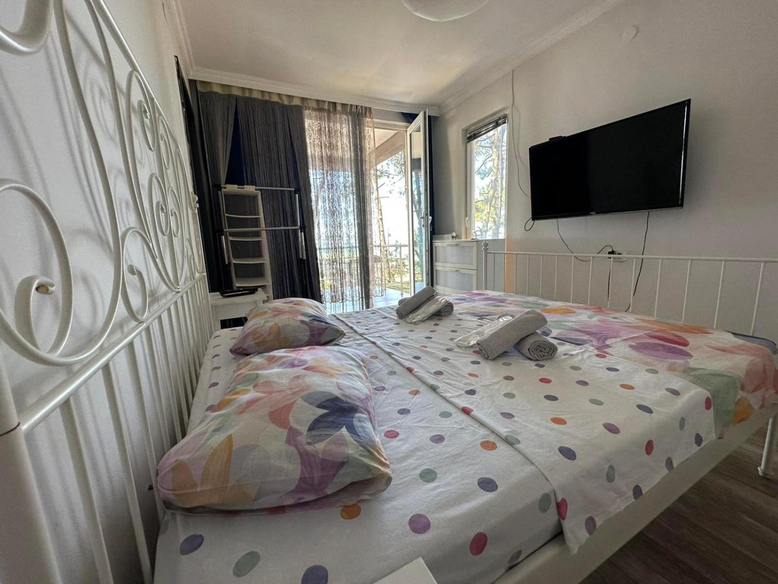 King Suite with Sea View photo 2