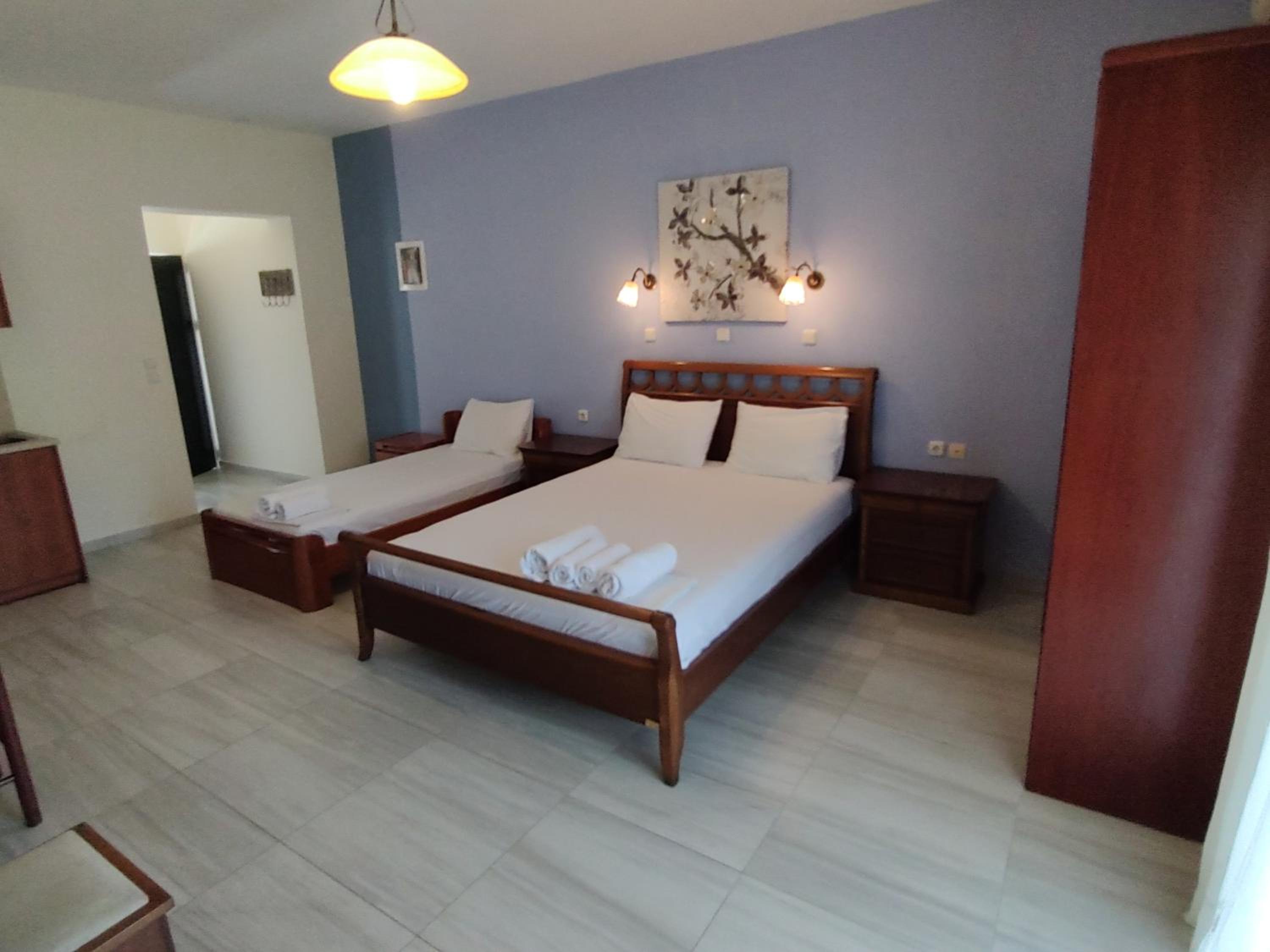Triple Room with Pool View