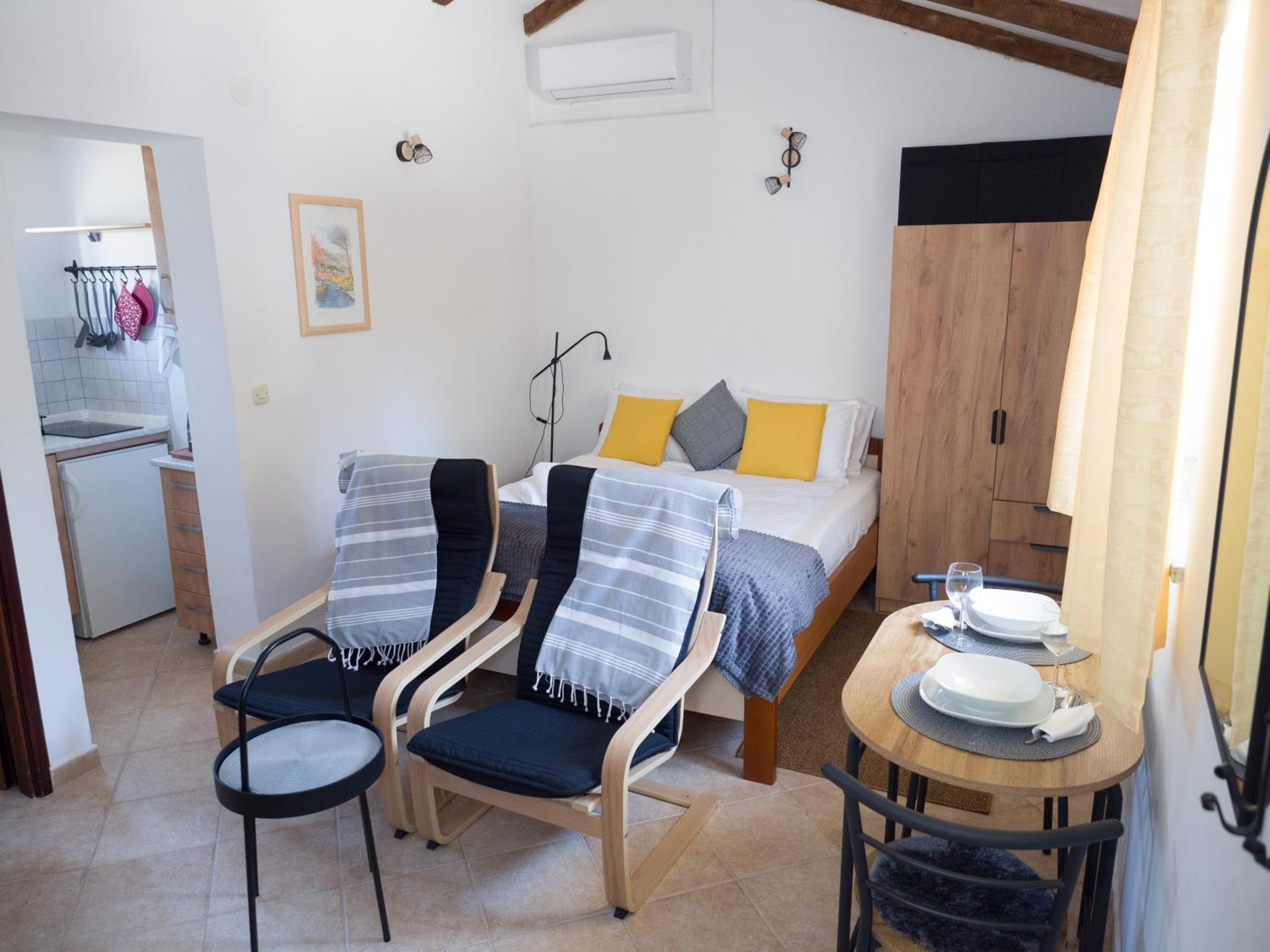 One-Bedroom House