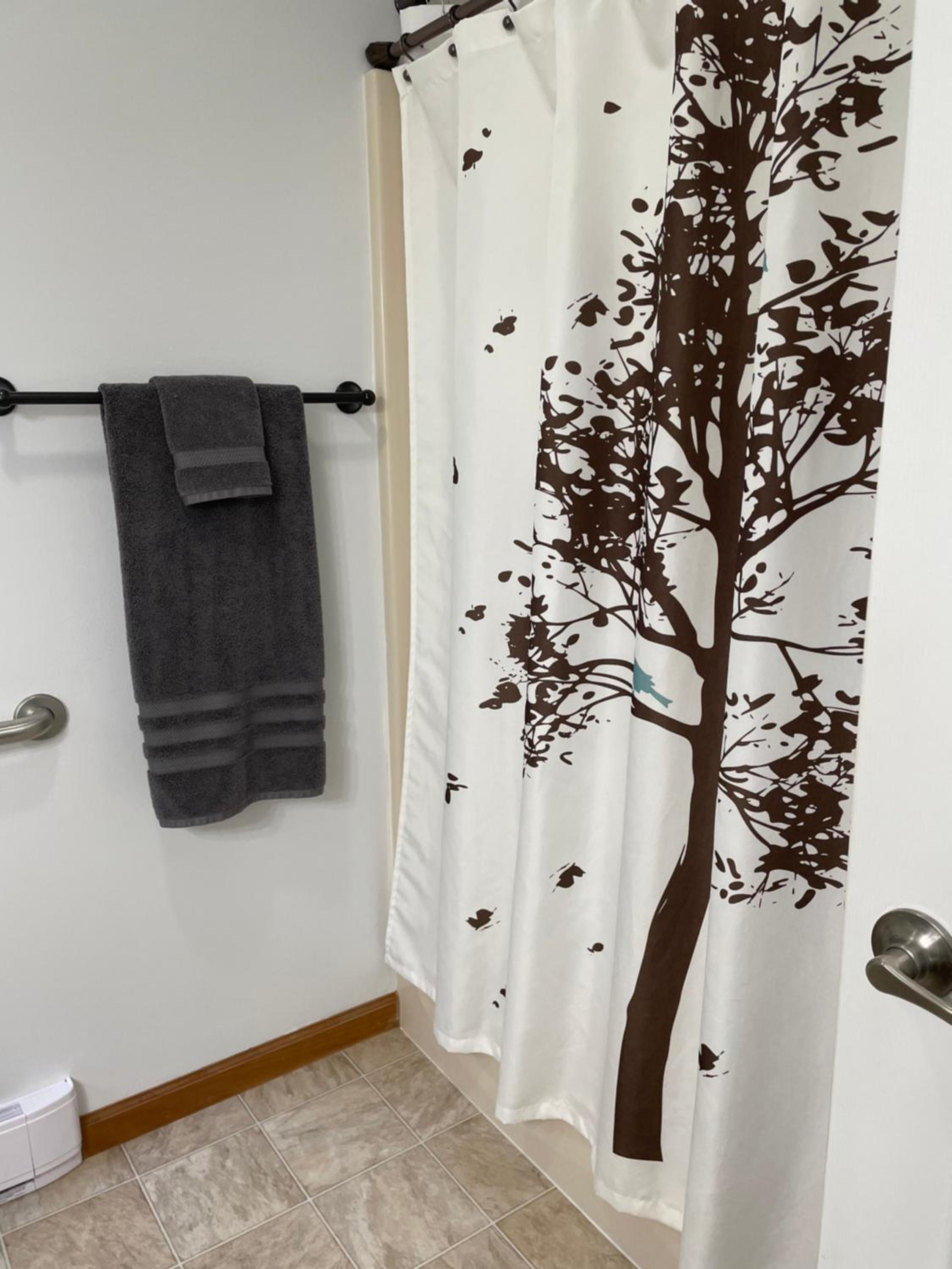 Two-Bedroom House photo 3