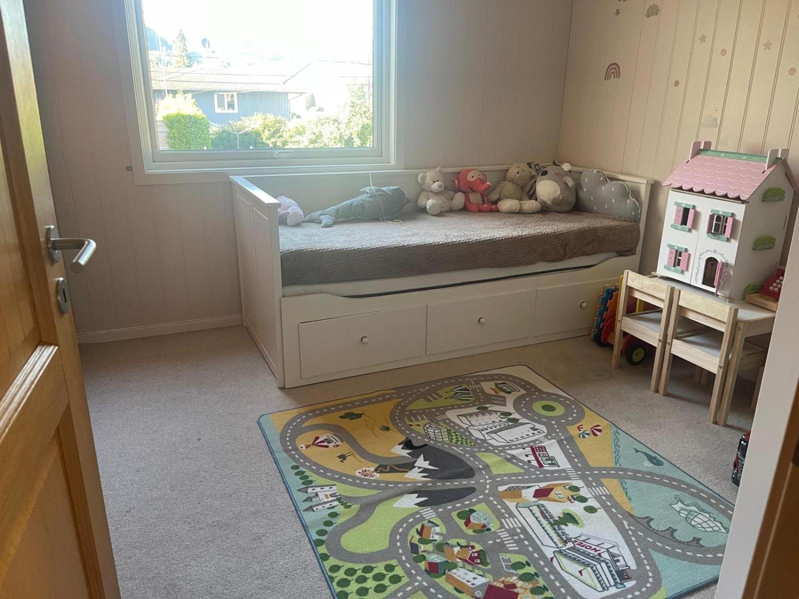 Apartment photo 2