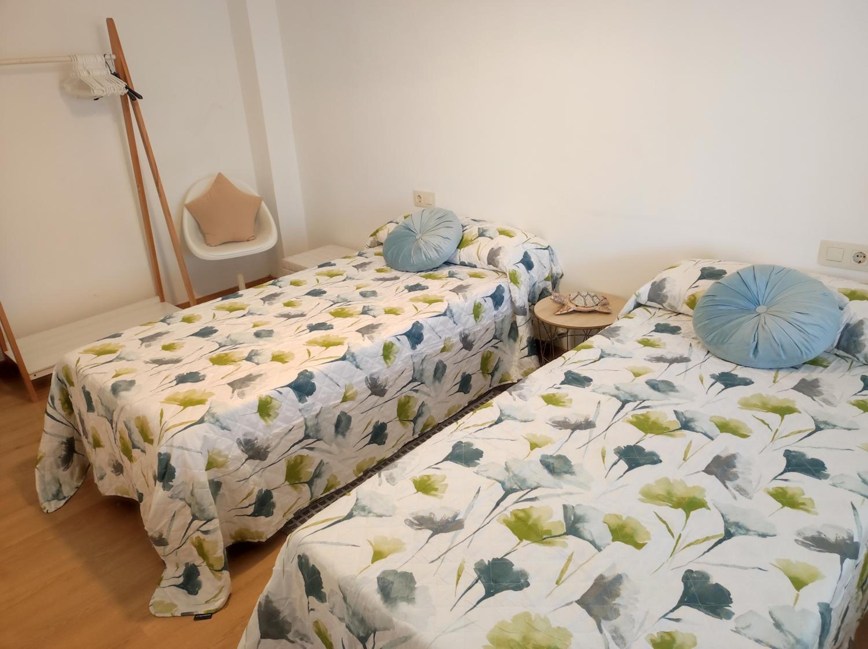 Three-Bedroom Apartment - Photo 15