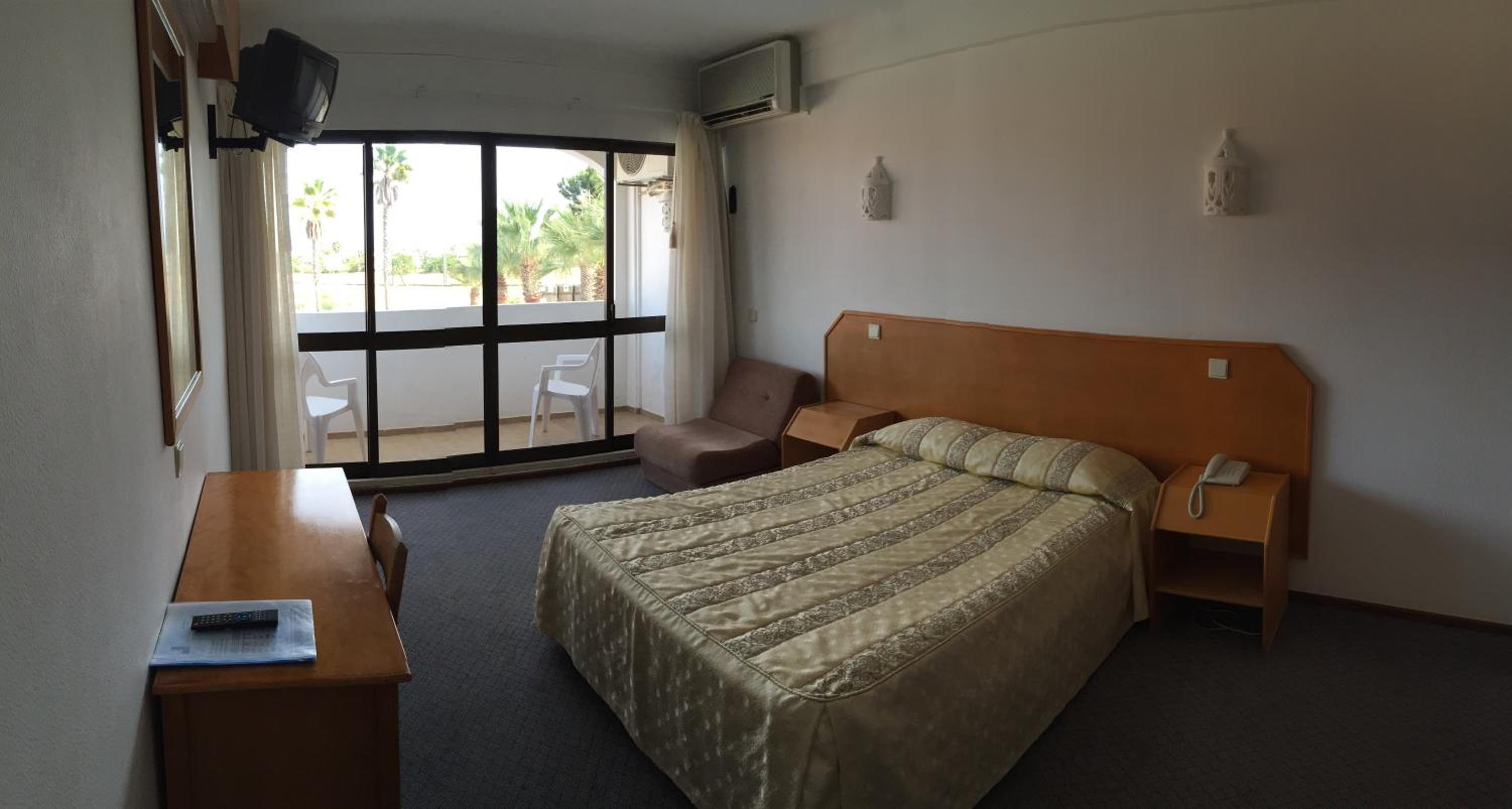 Double Room - Photo 1