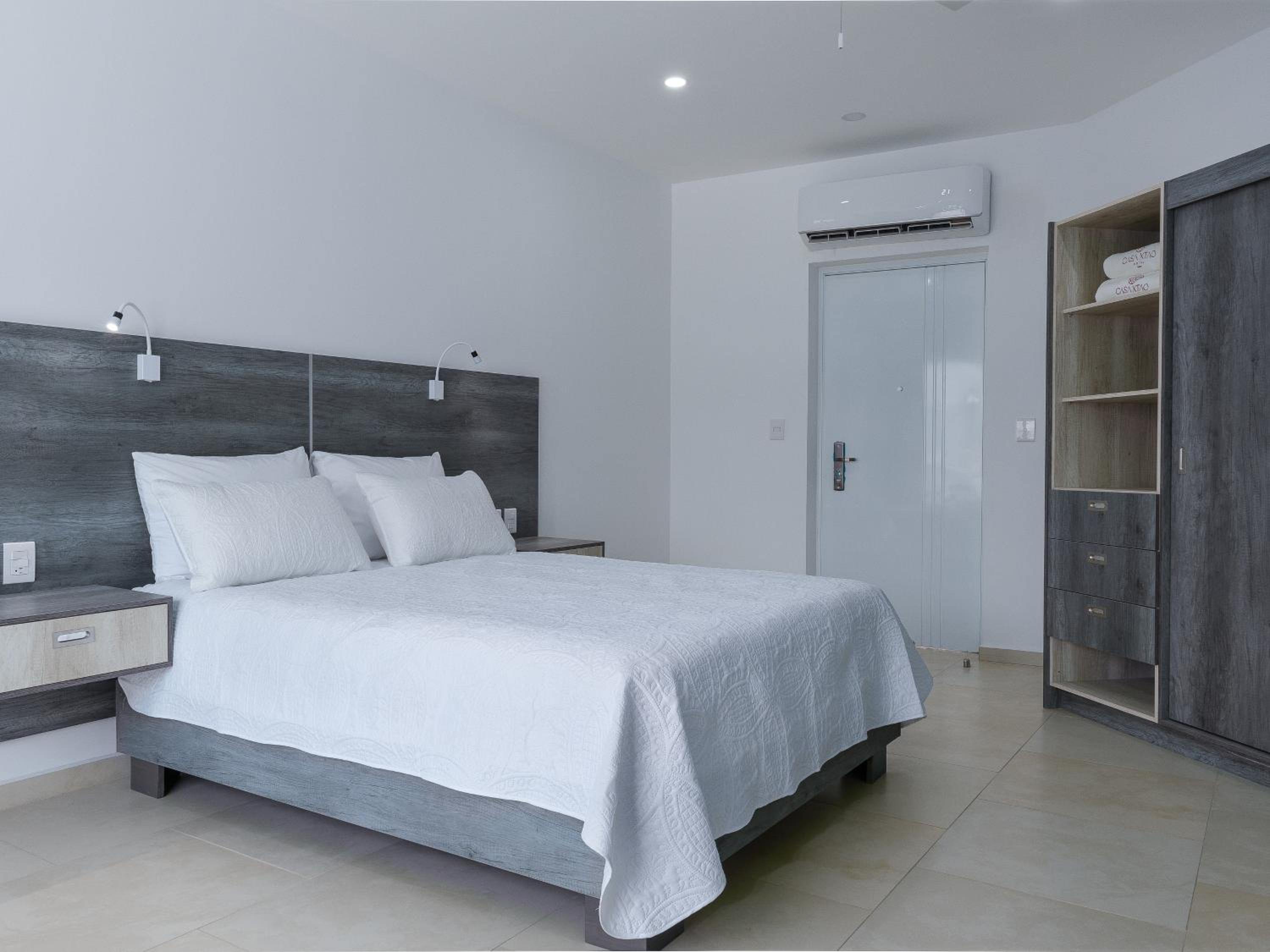 Deluxe Double Room - Photo 7