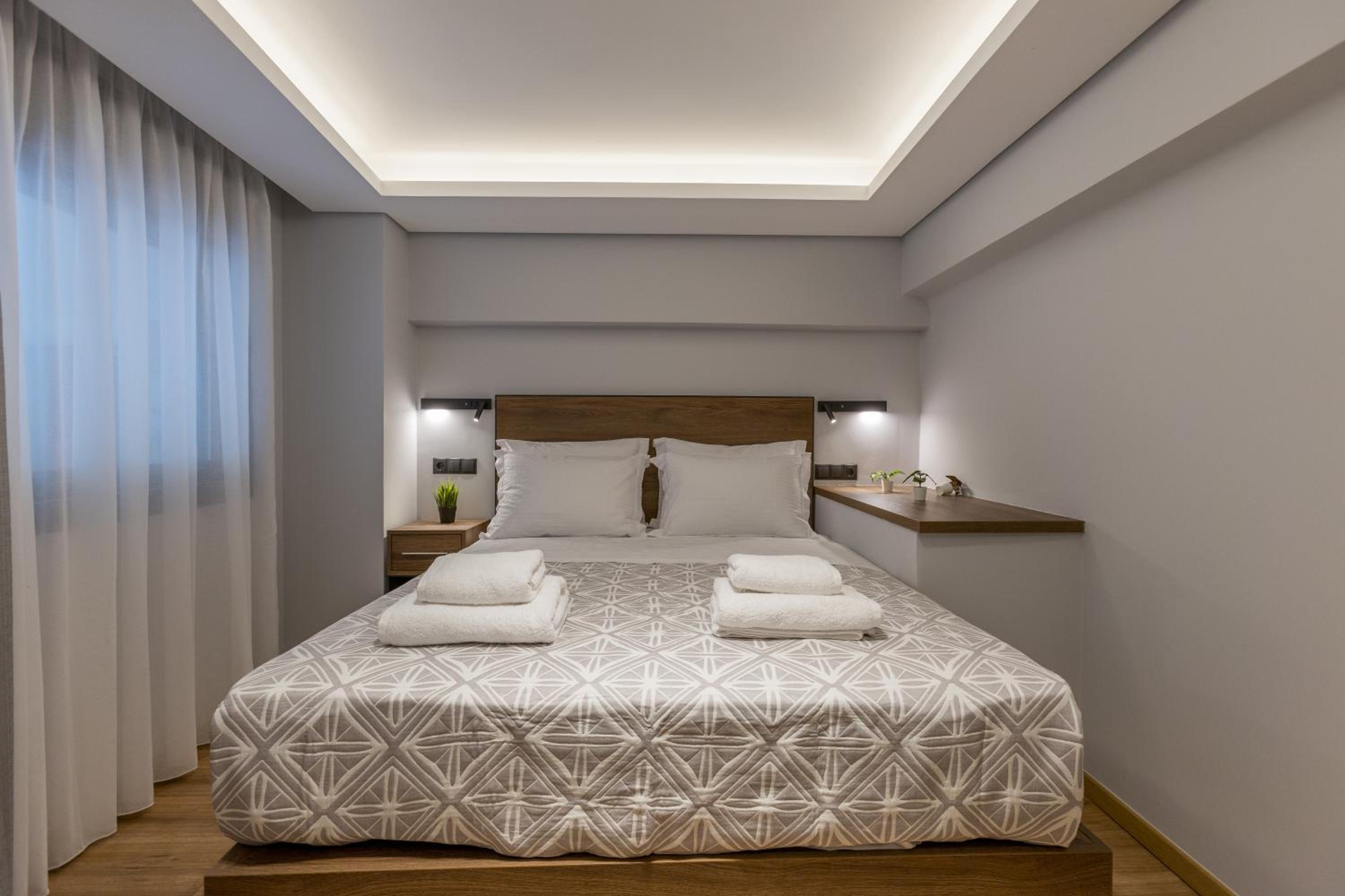 Studio Apartment photo 2