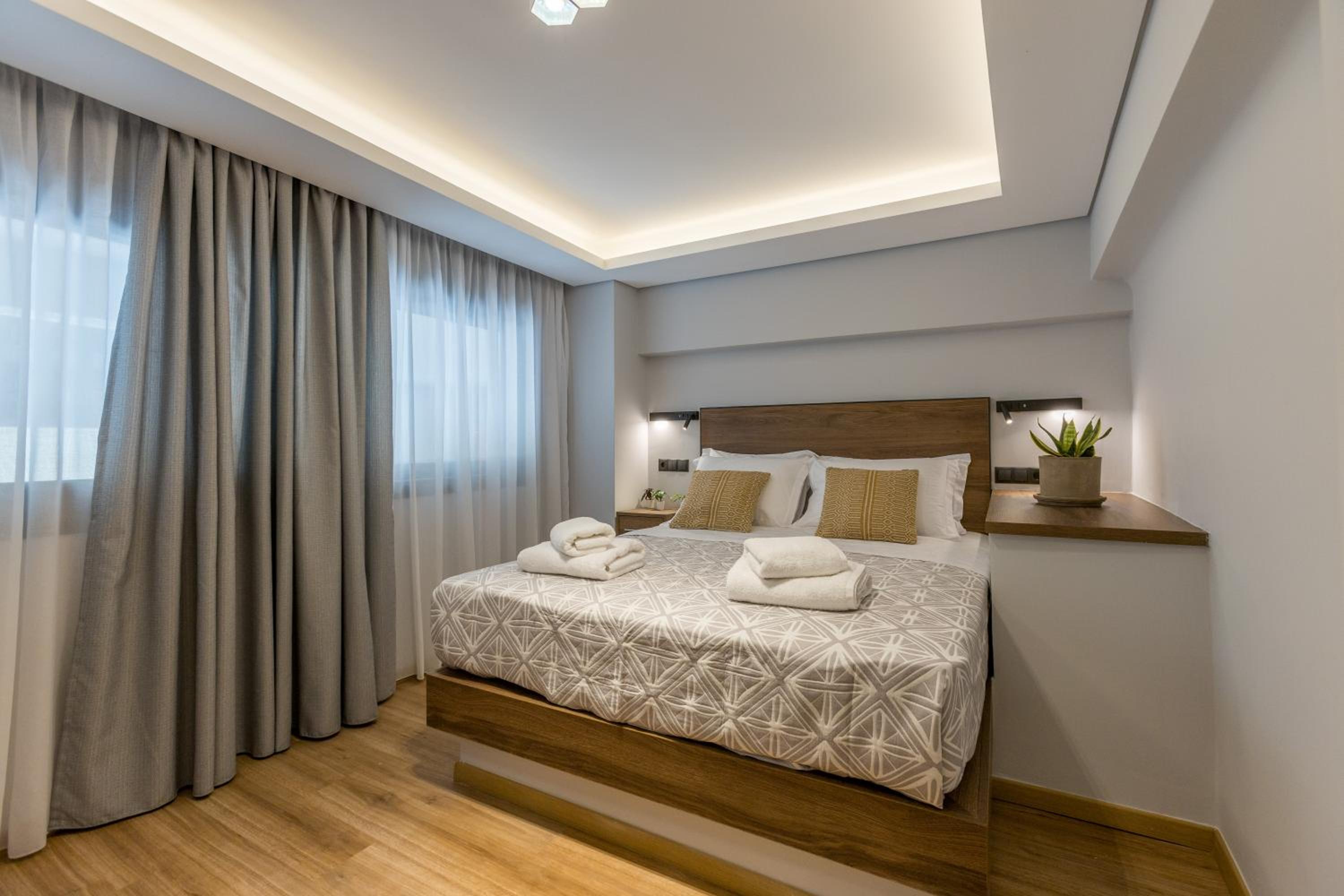 Studio Apartment photo 1
