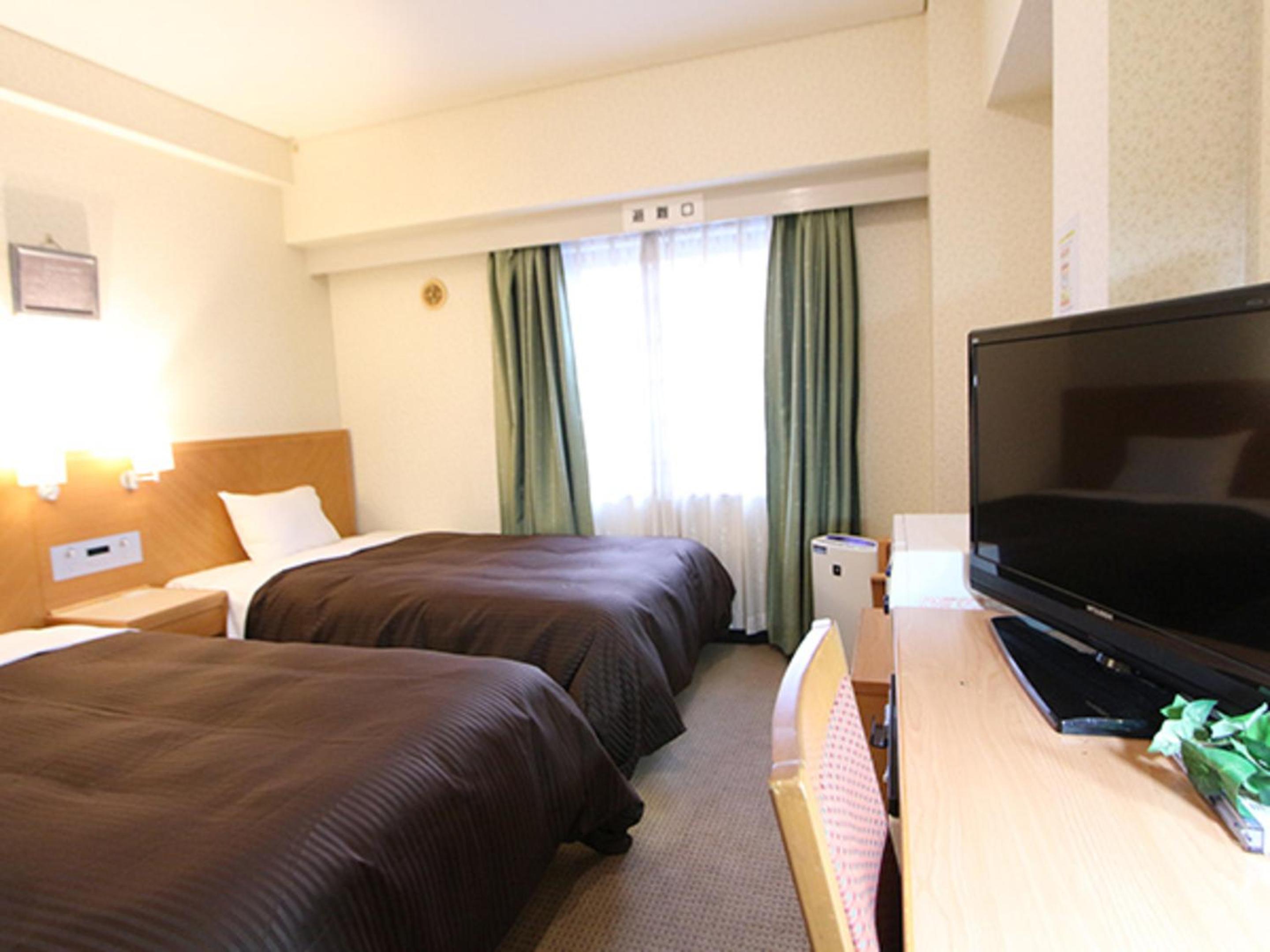 Twin Room - Smoking - Photo 1