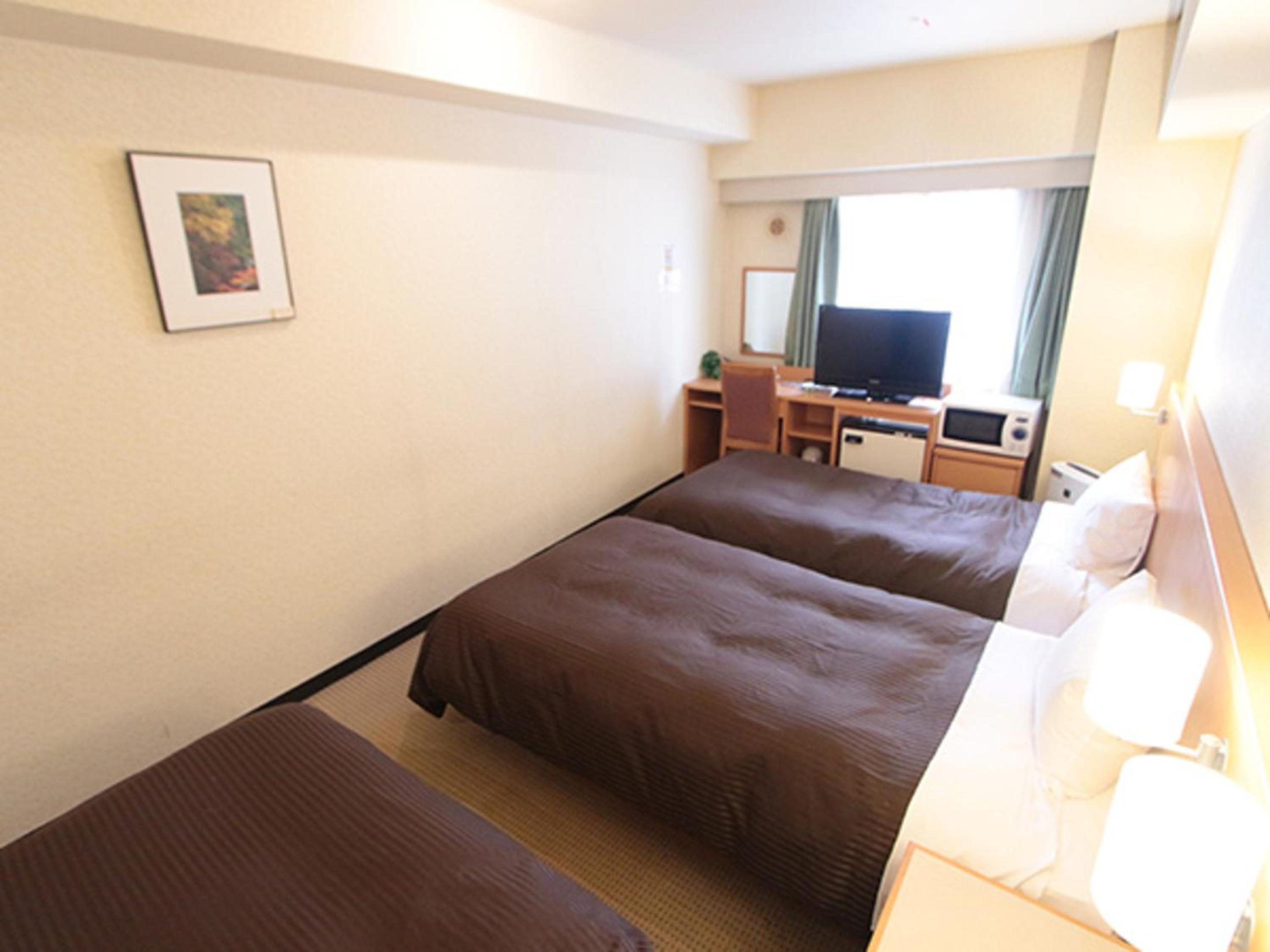 Triple Room - Non-Smoking - Photo 1
