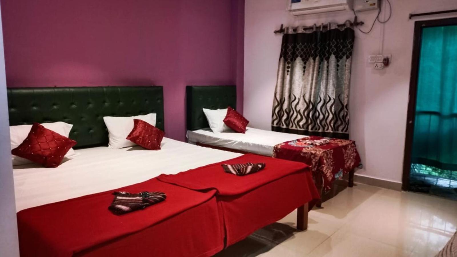 Budget Double Room photo 2