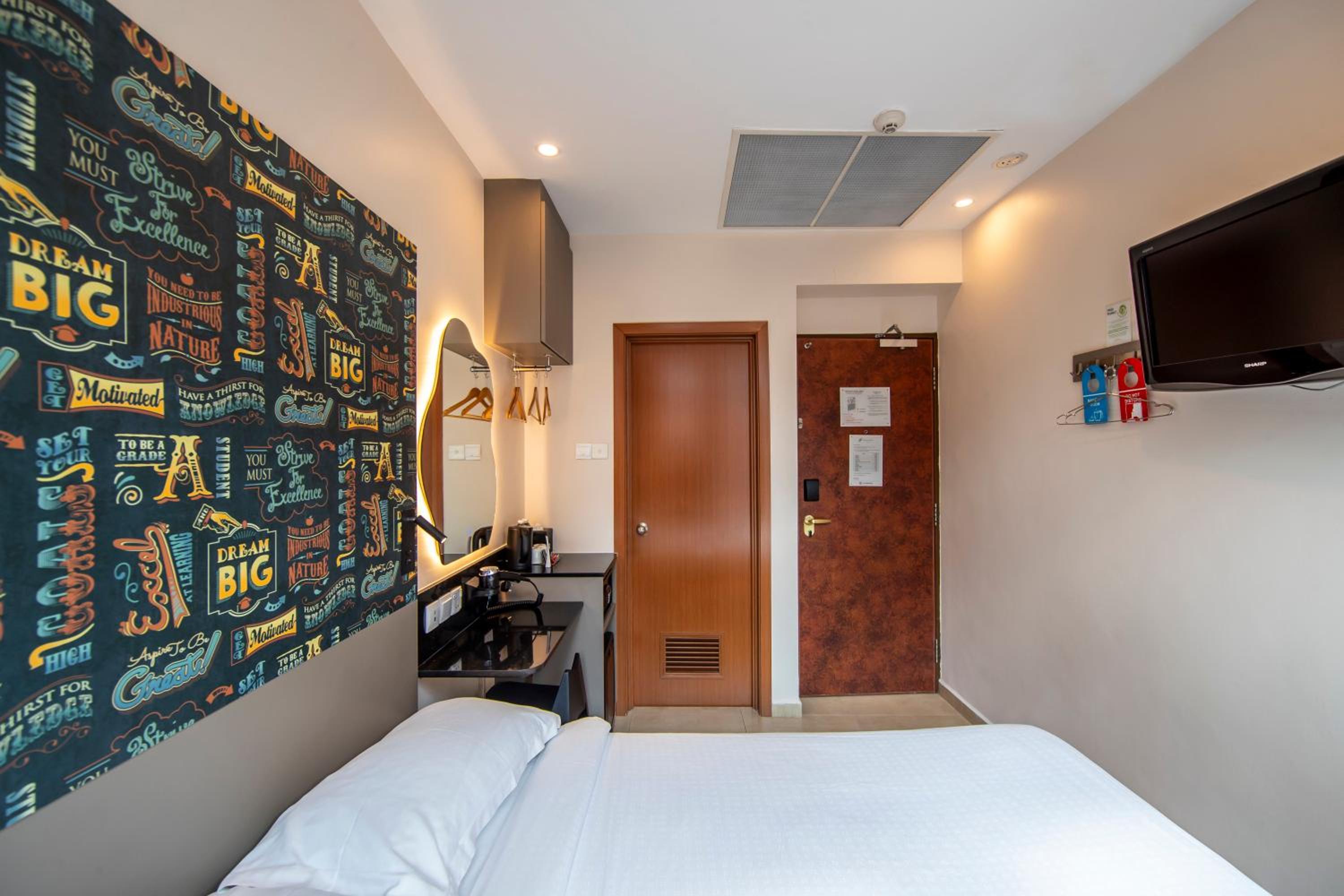 Superior Double or Twin Room photo 2