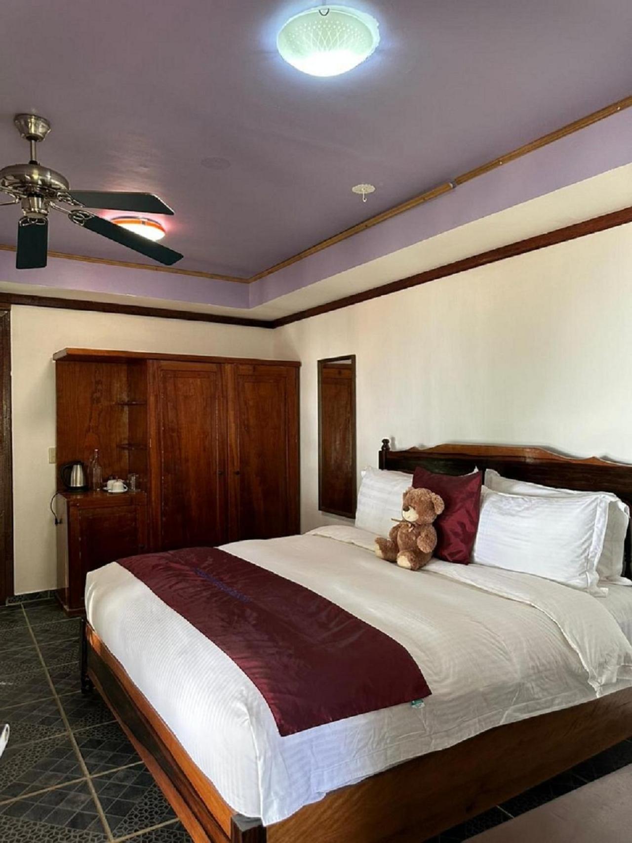 Ocean View VIP King Room