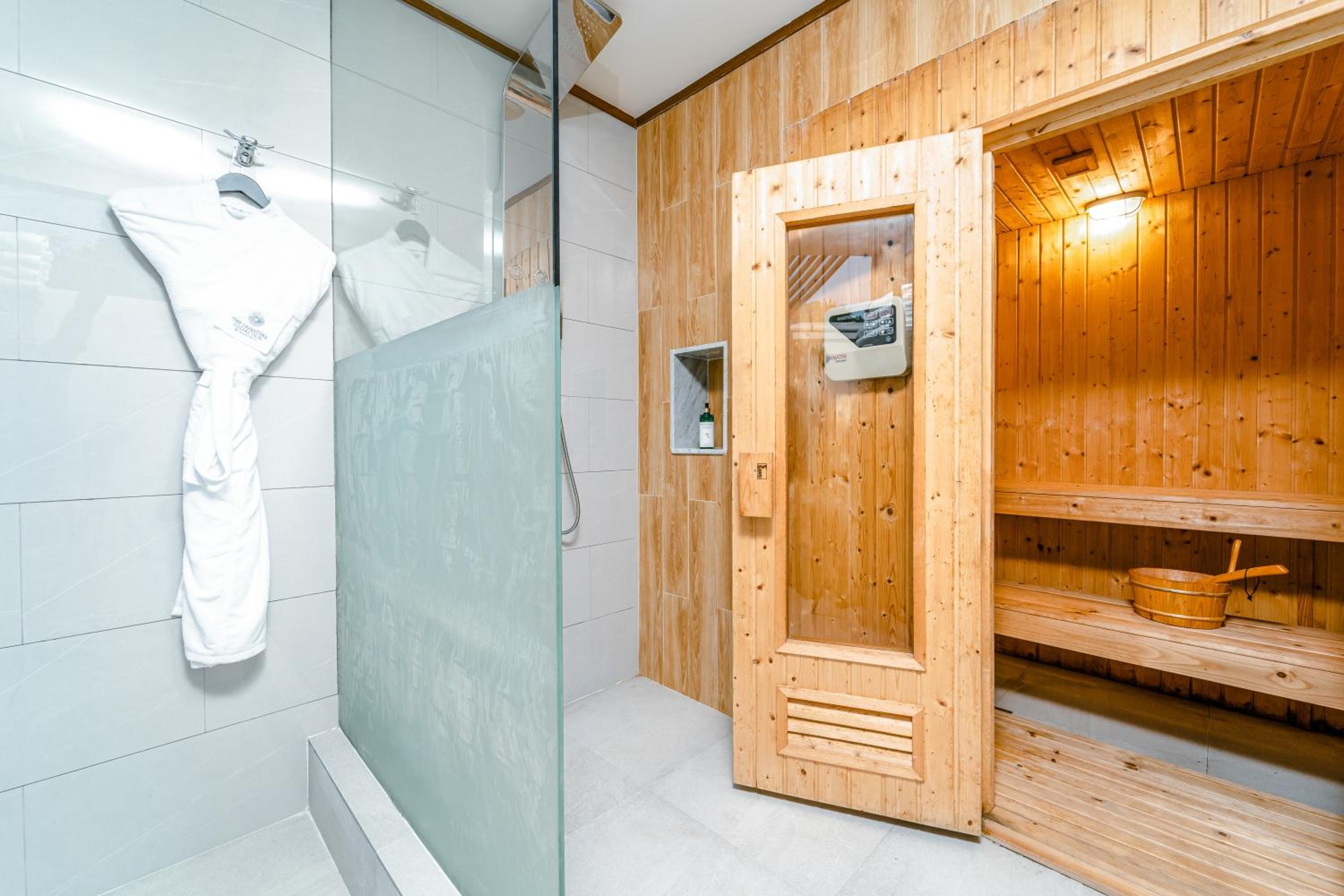 Grand Beach Residence with Private Pool -  Complimentary Floating Breakfast (once per stay) for book dates, 10th FEB 2026 onwards, and stay dates 11 April to 30 September 2026 photo 3