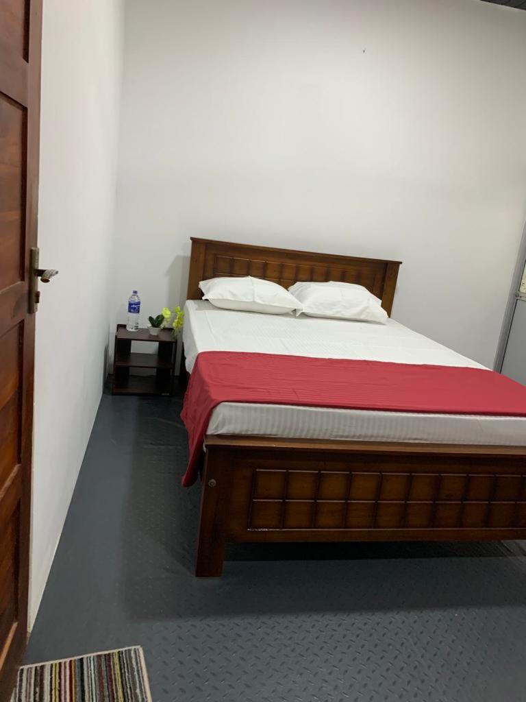 Deluxe Double or Twin Room with A/C photo 1