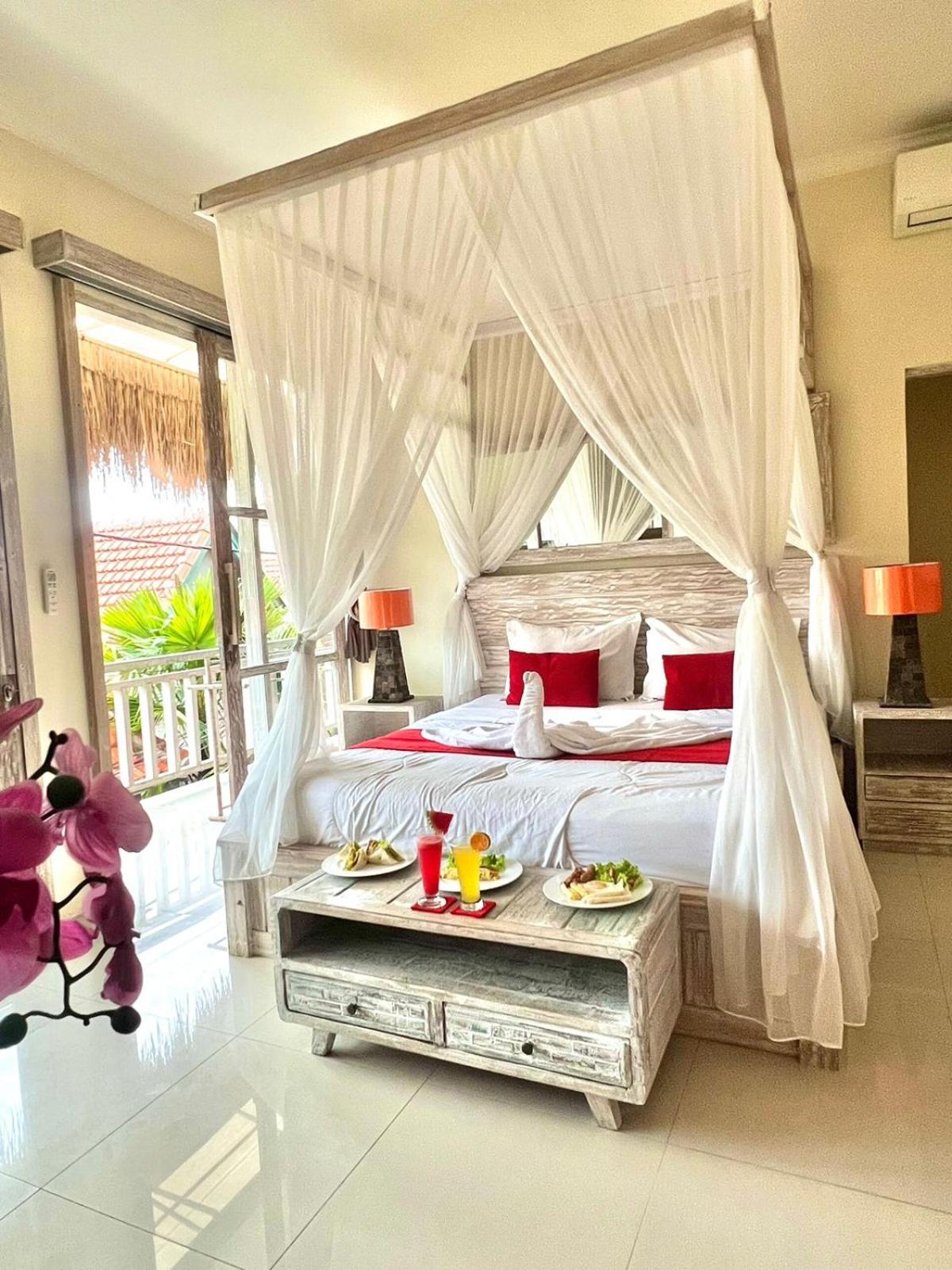 Deluxe Suite Room