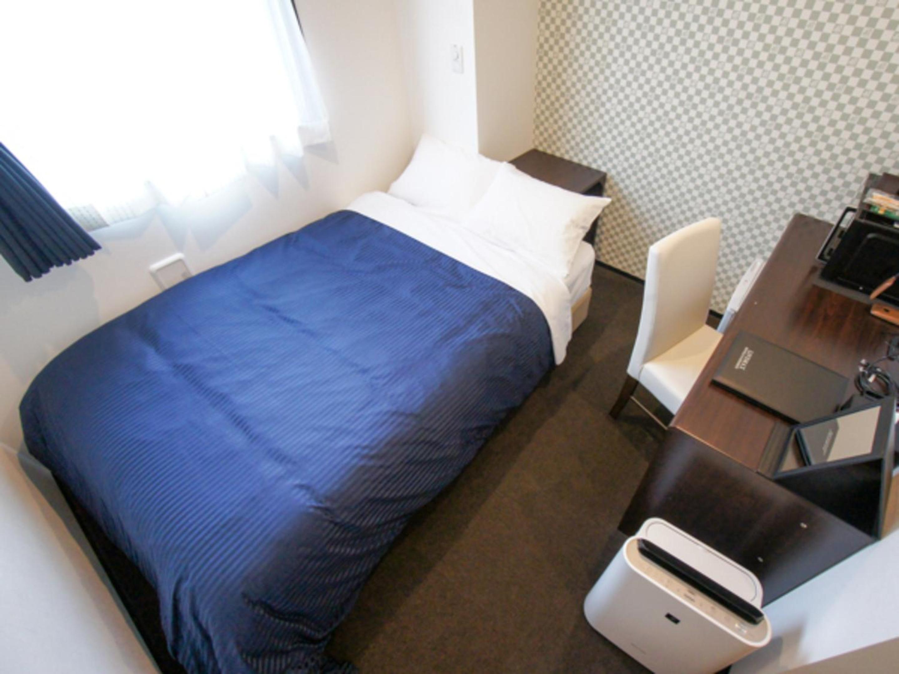 Double room with Small Double Bed - Smoking - Small Dog Friendly photo 2