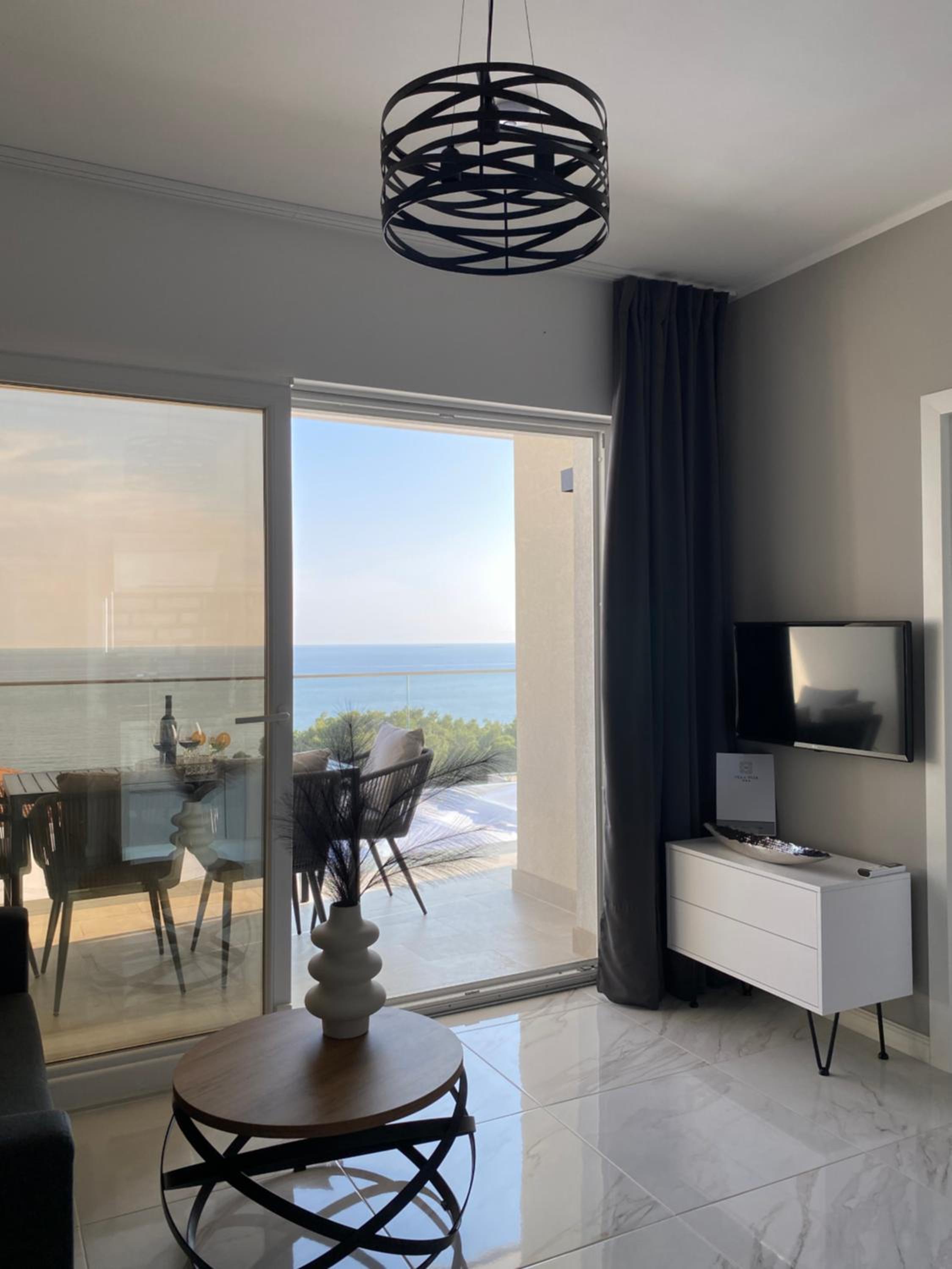 Apartment with Sea View photo 2
