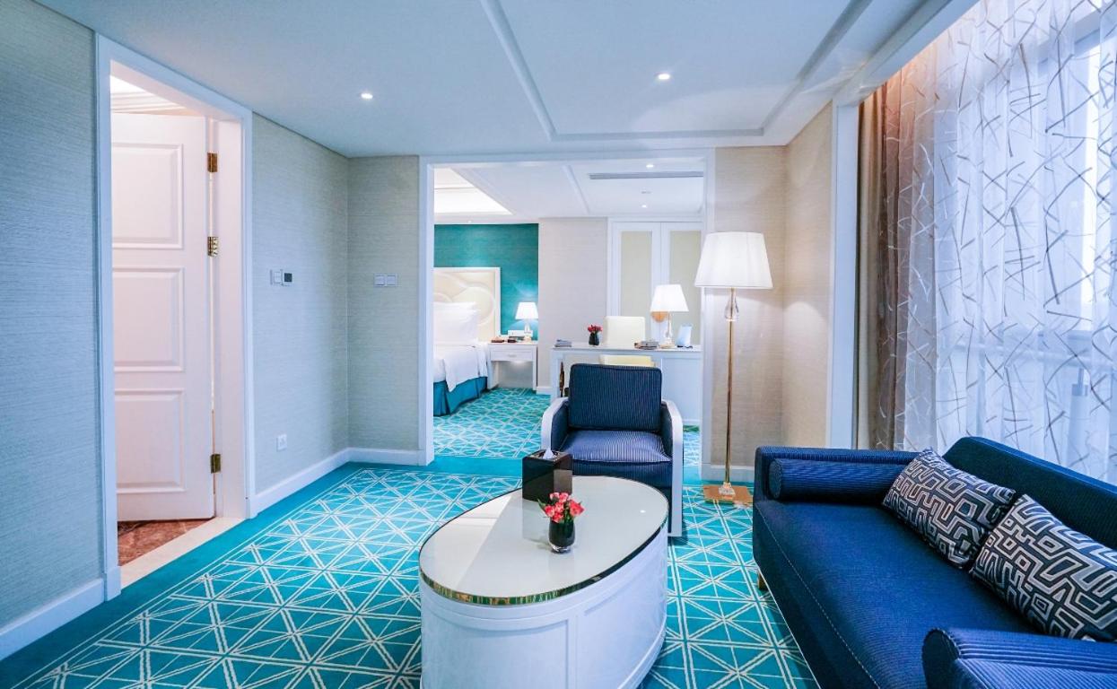 Club Suite - Photo 2