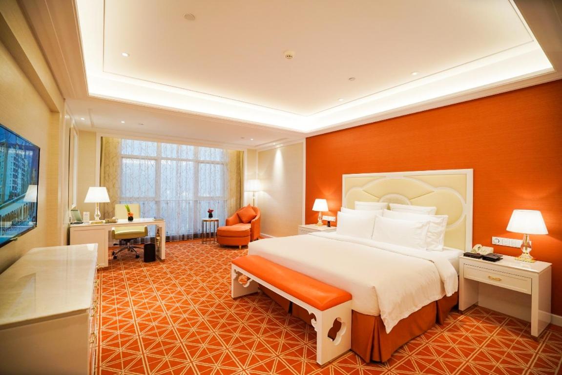 Club King Room - Photo 1