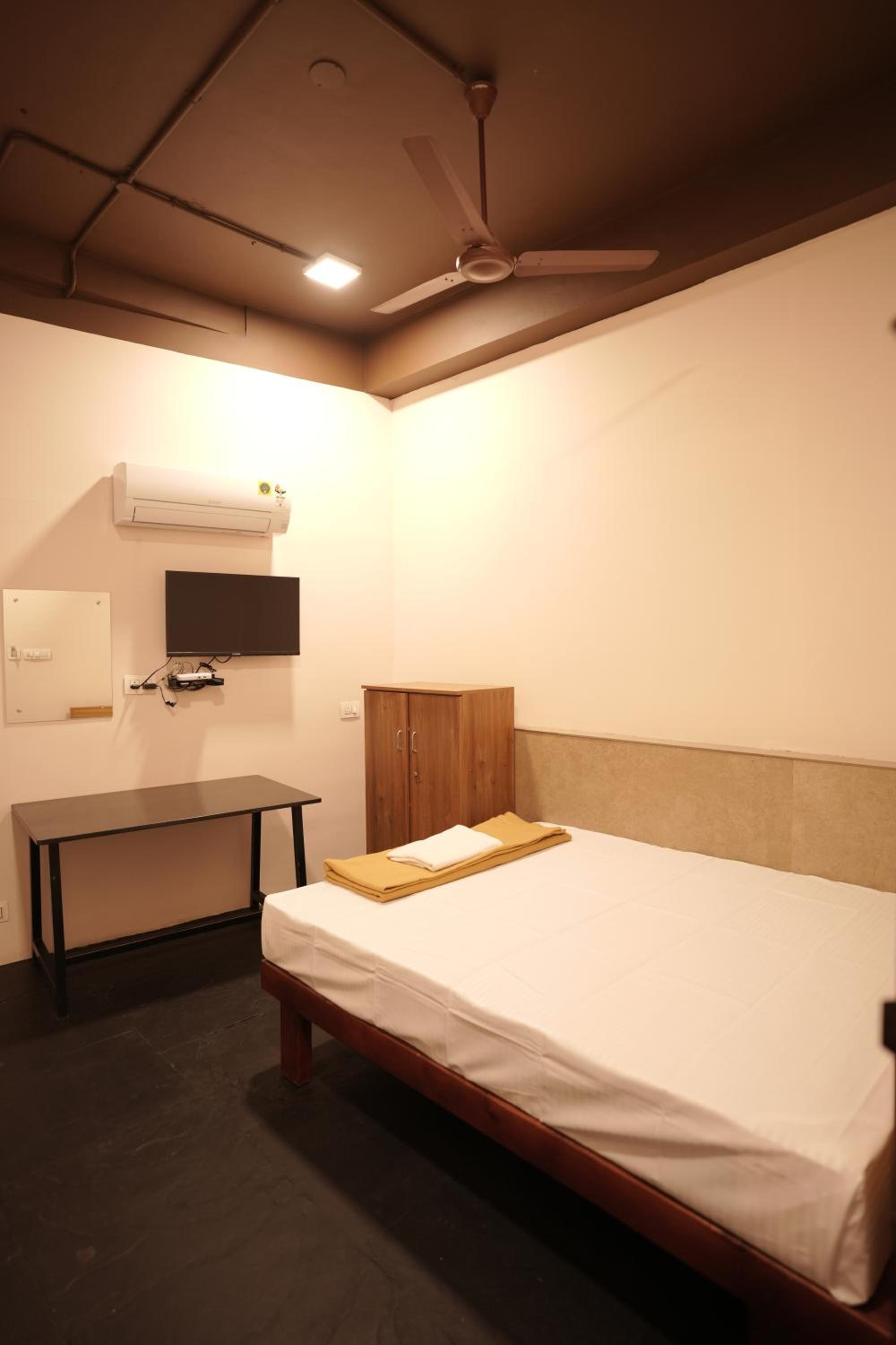 King Room - Photo 16
