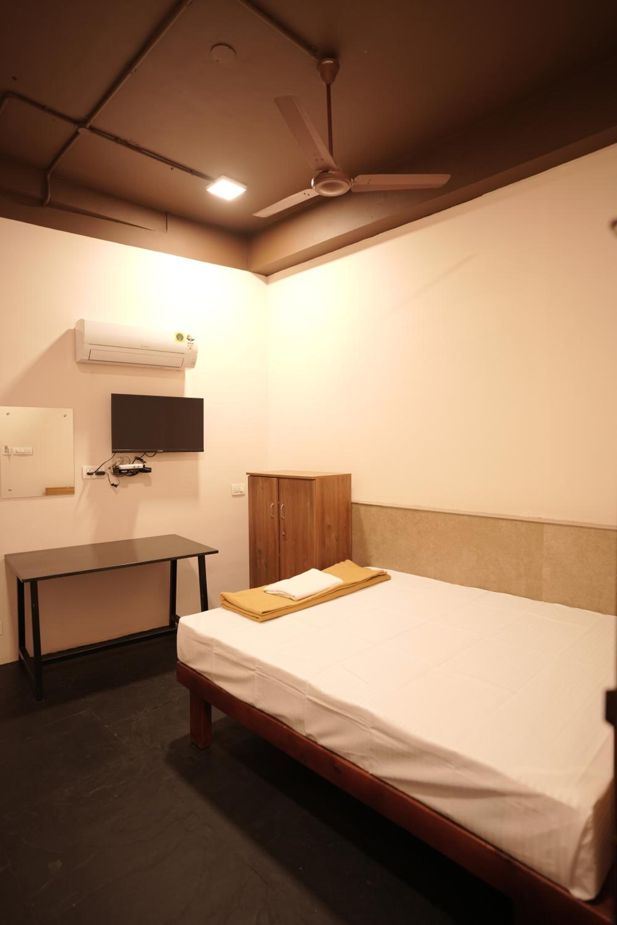 King Room - Photo 12