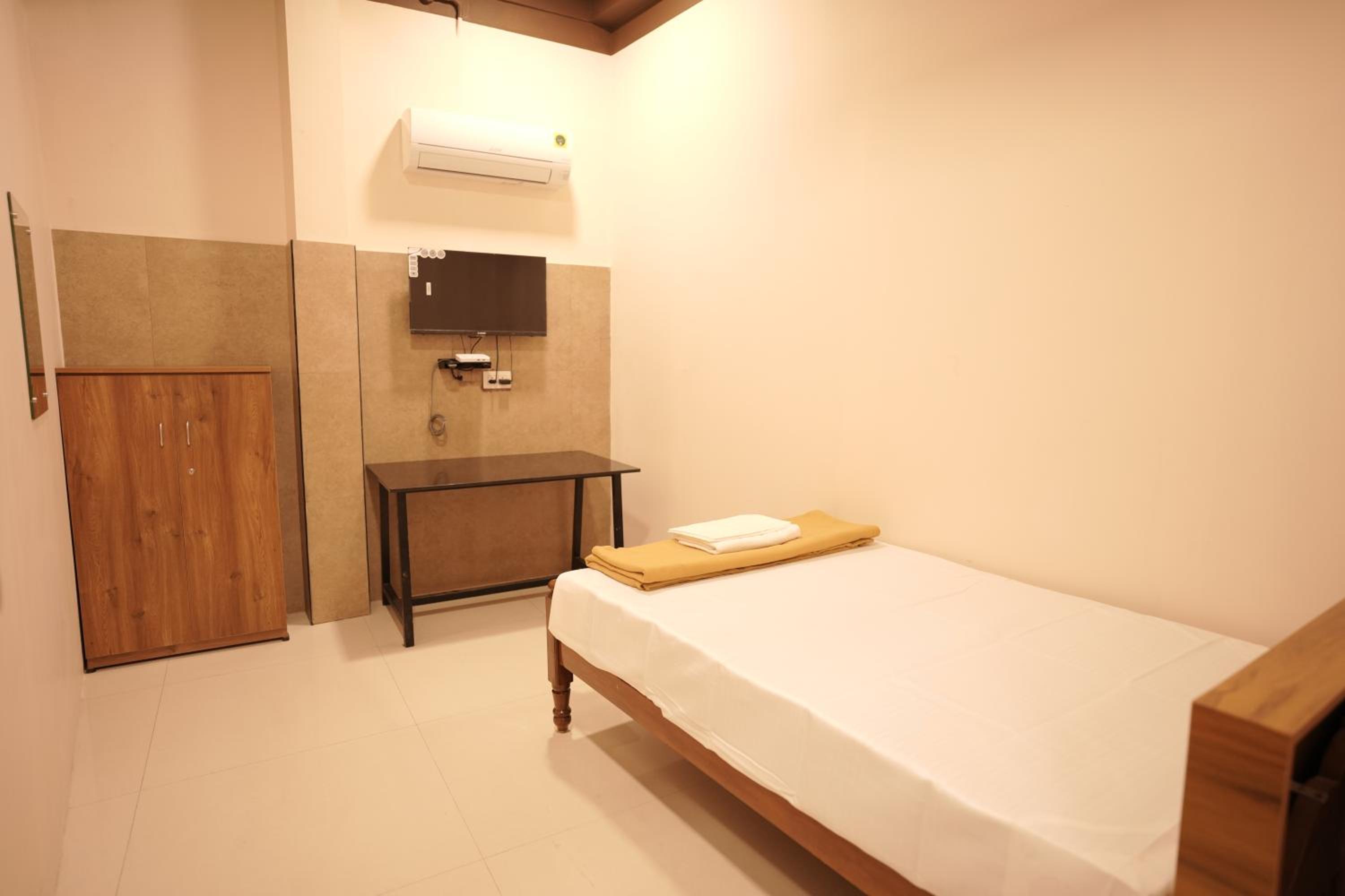 Deluxe Double Room - Photo 5