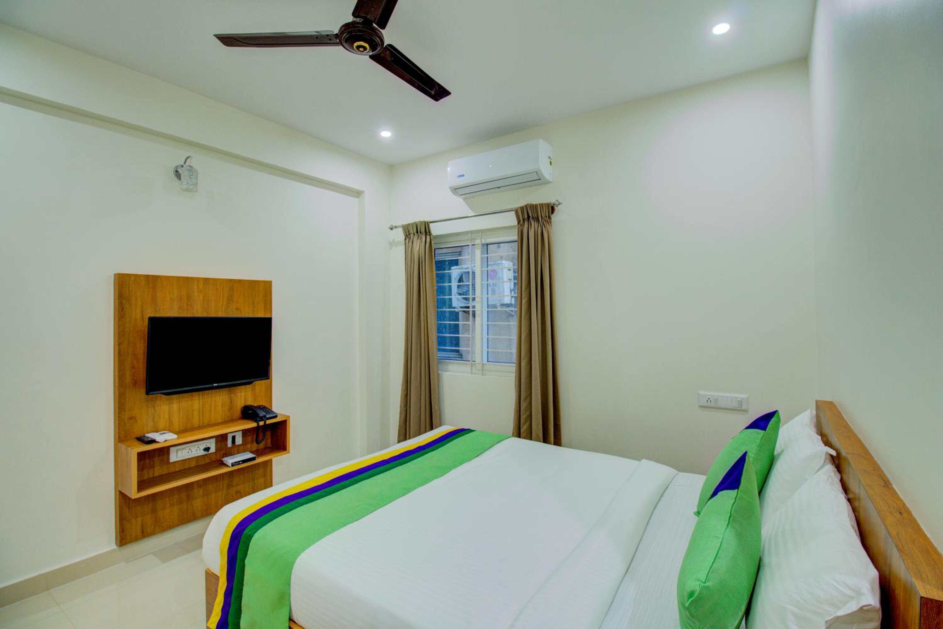 Economy Double Room - Photo 5