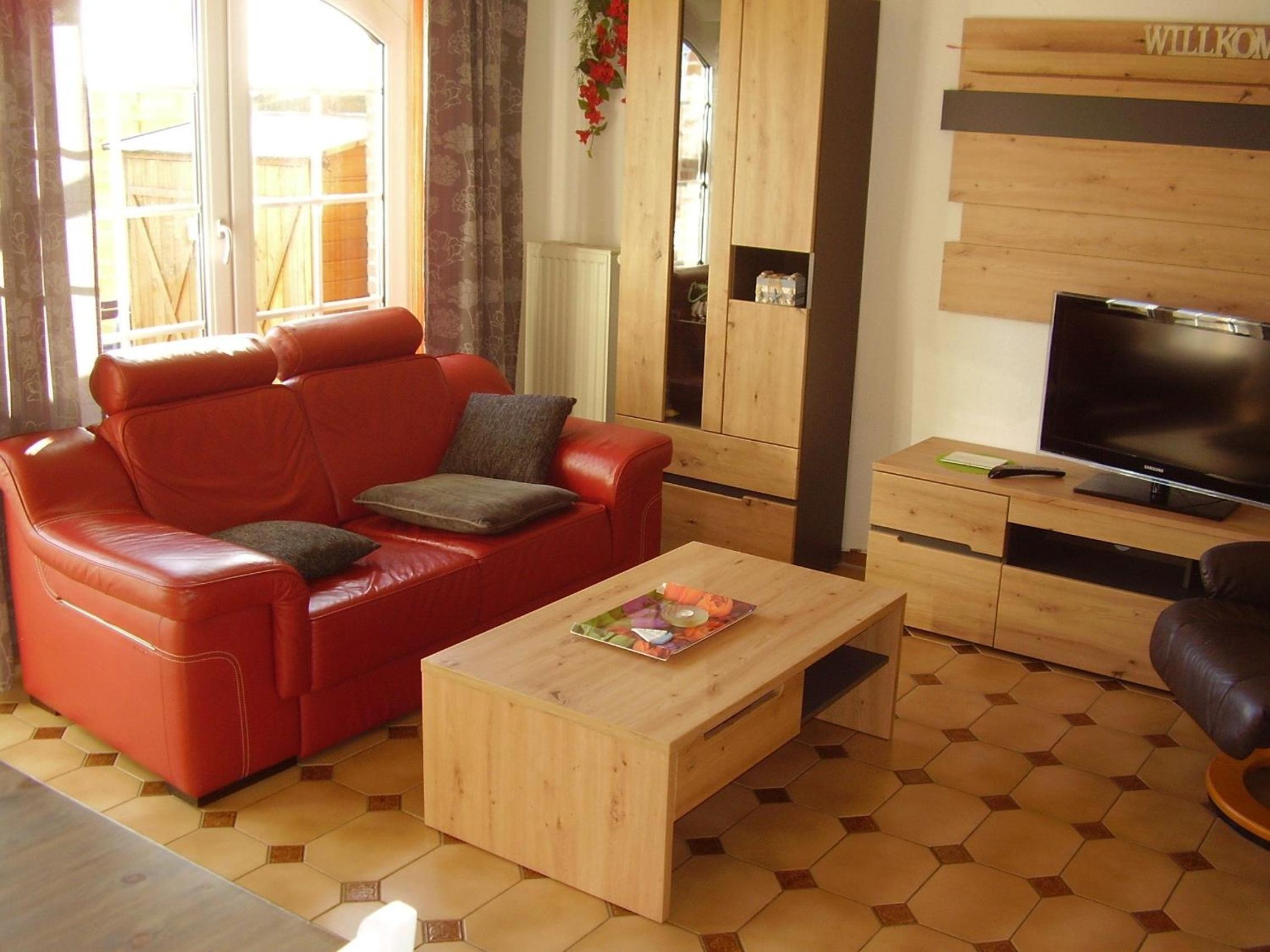 Three-Bedroom House photo 1