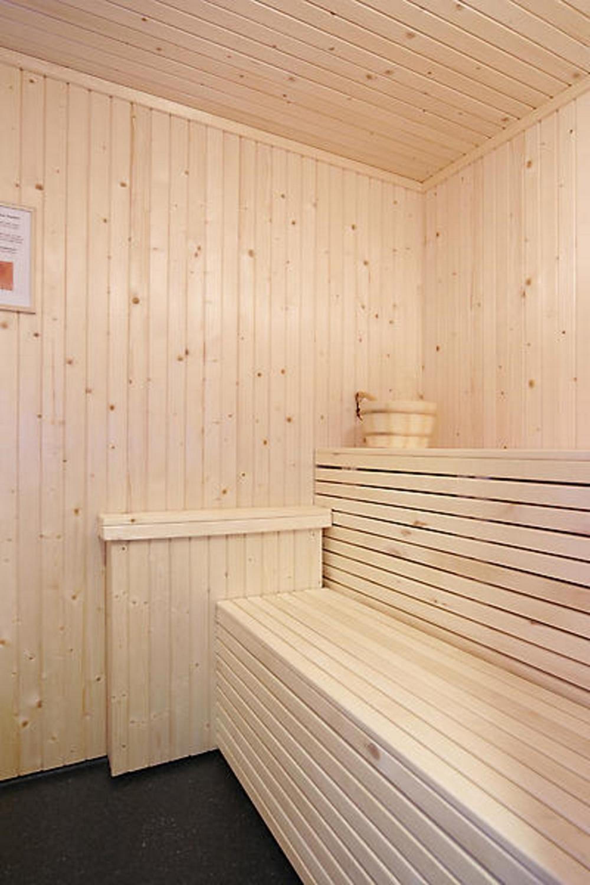 Three-Bedroom Apartment (8 Adults) - Photo 6
