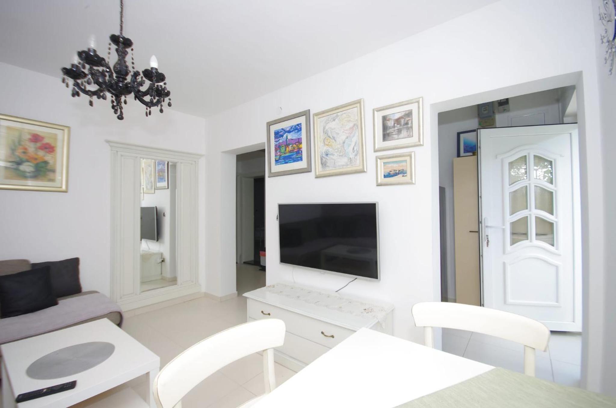 Villa photo 1