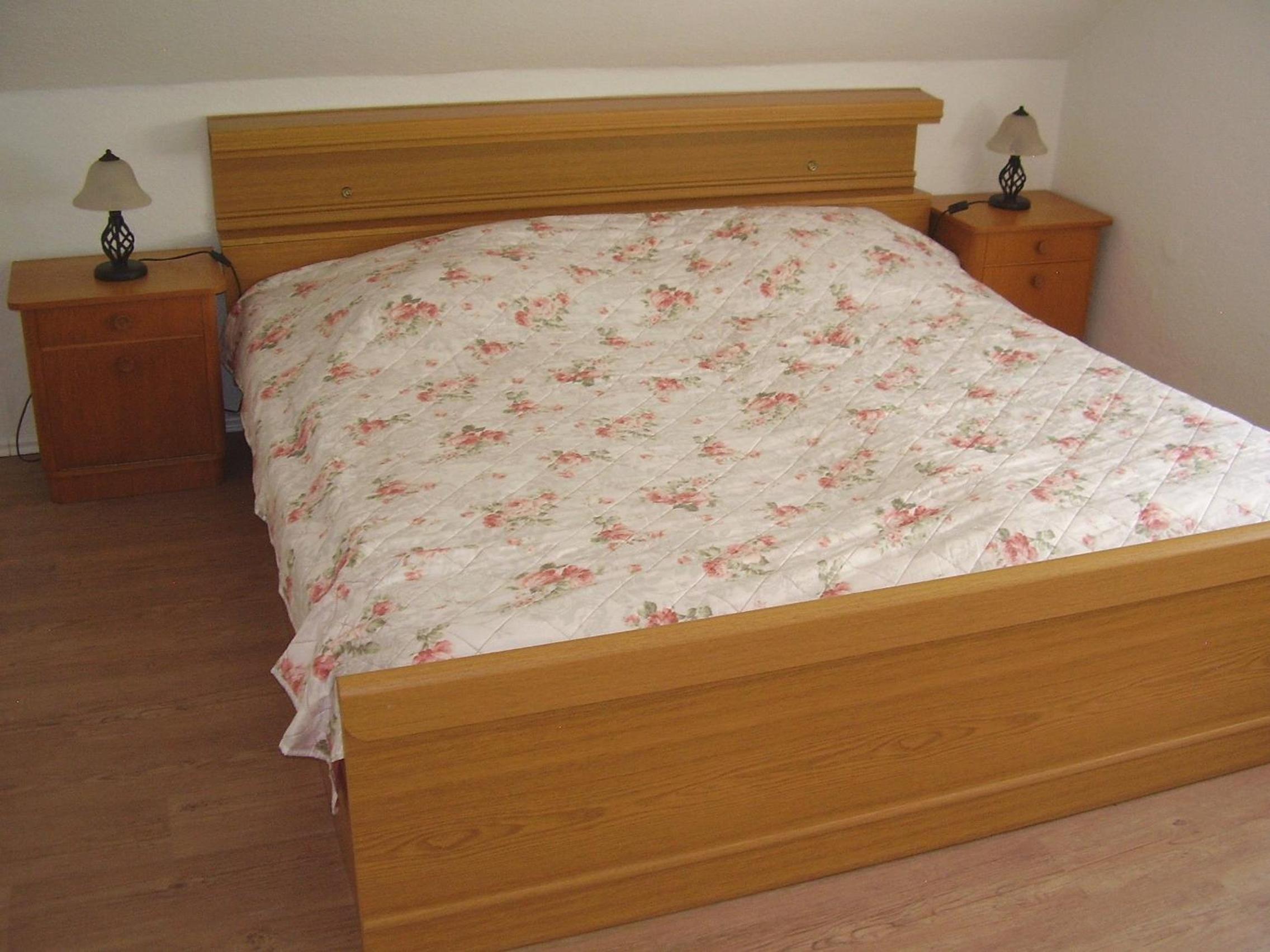 Three-Bedroom House photo 2