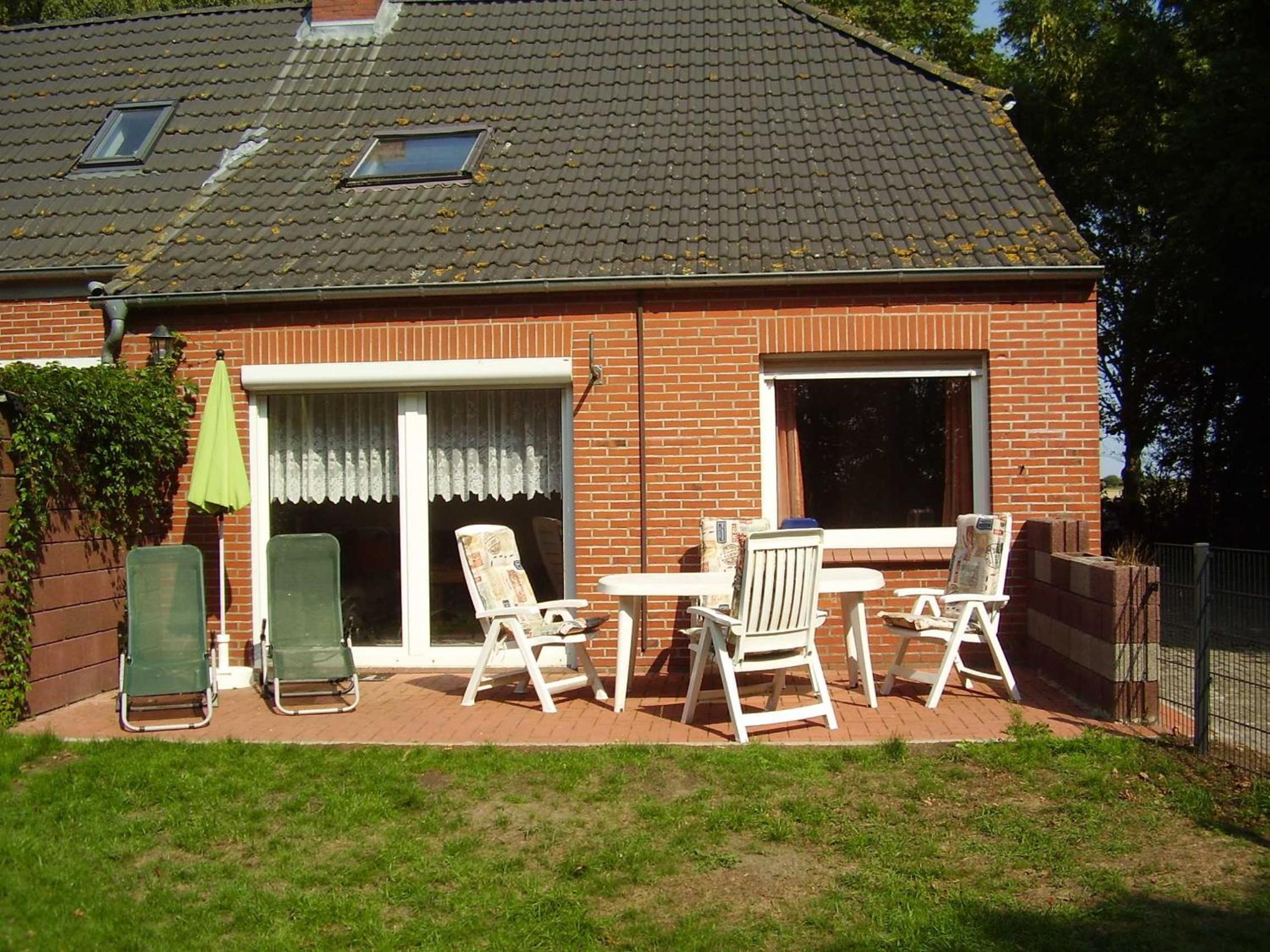 Two-Bedroom House photo 2