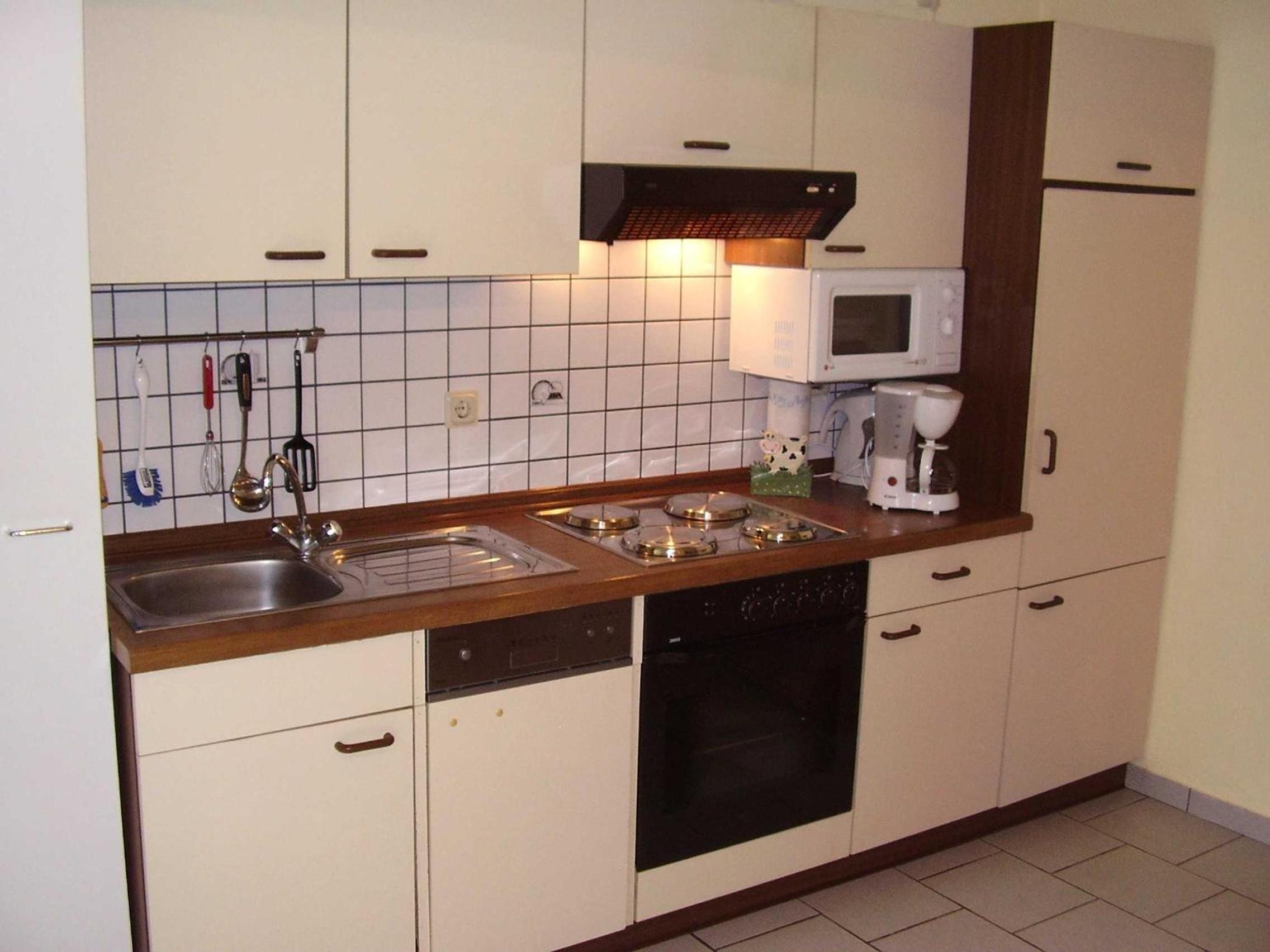 One-Bedroom Apartment with Terrace photo 2