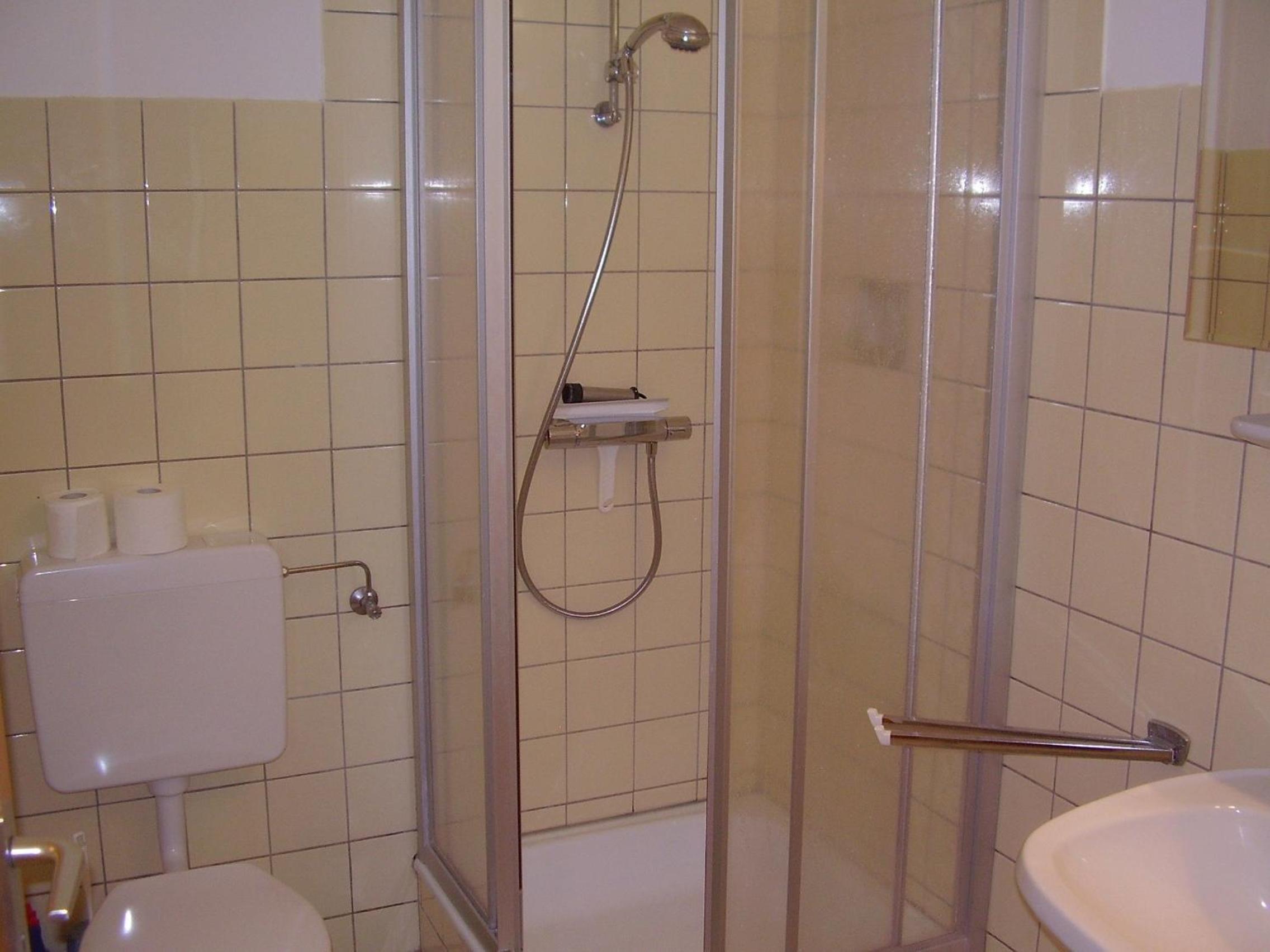 One-Bedroom Apartment with Balcony photo 3