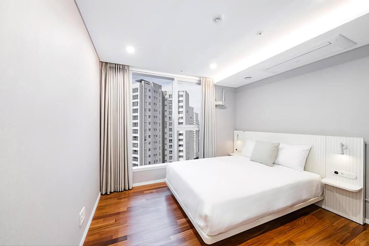 [Main Building] Family Suite -19:00 Check-in - Photo 7