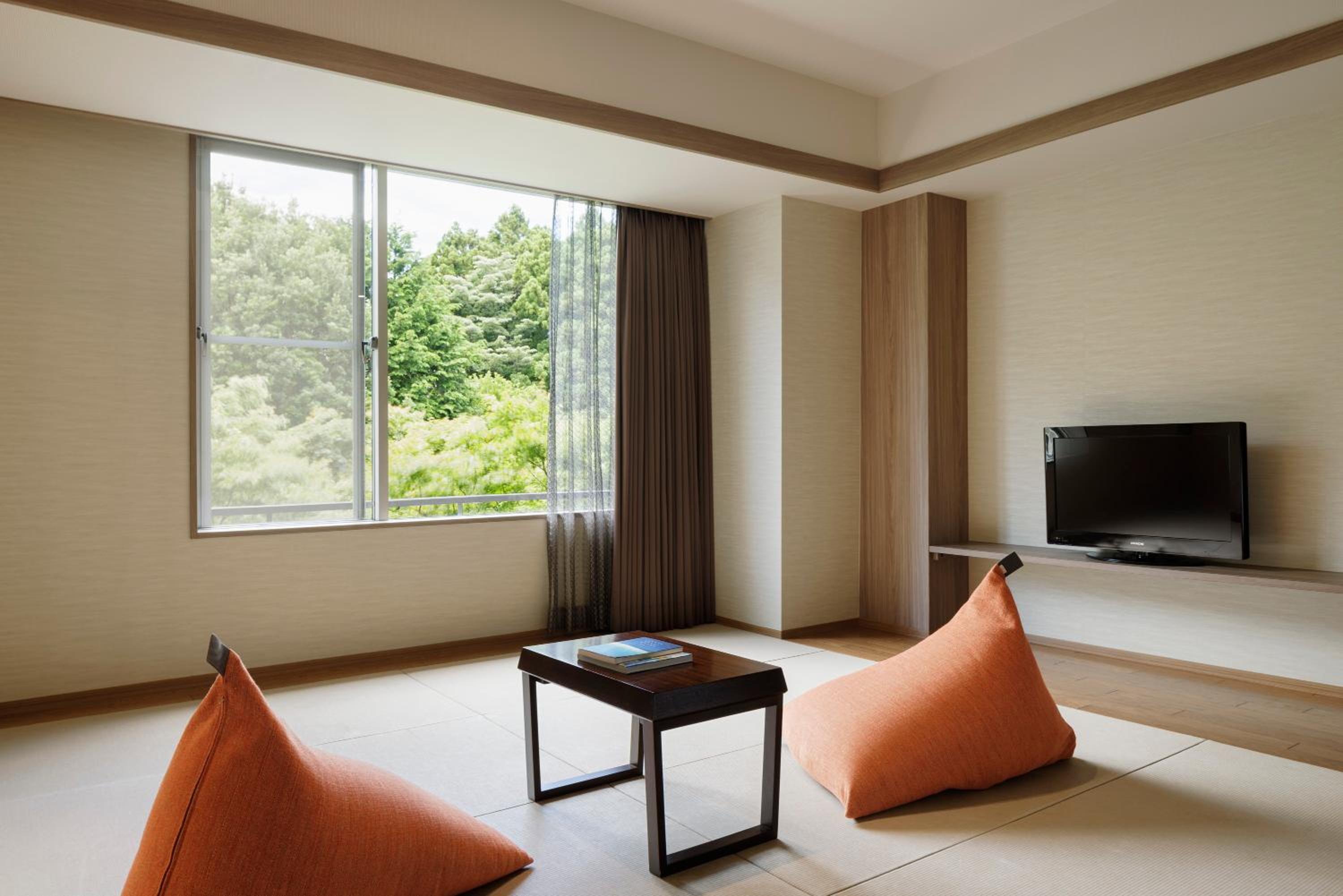 【Main Building】Room with Tatami Area photo 3
