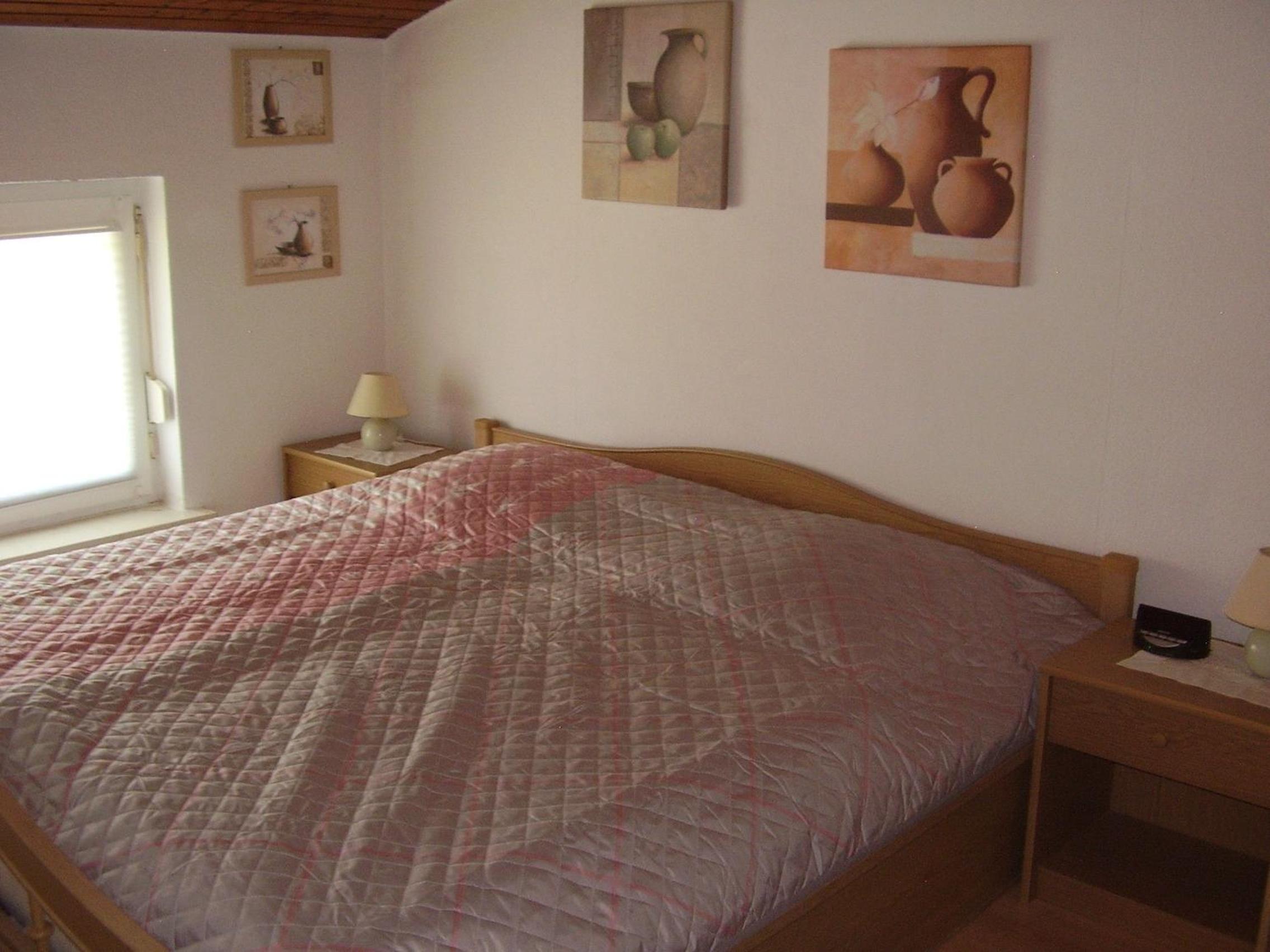Two-Bedroom Apartment with Shower  photo 3