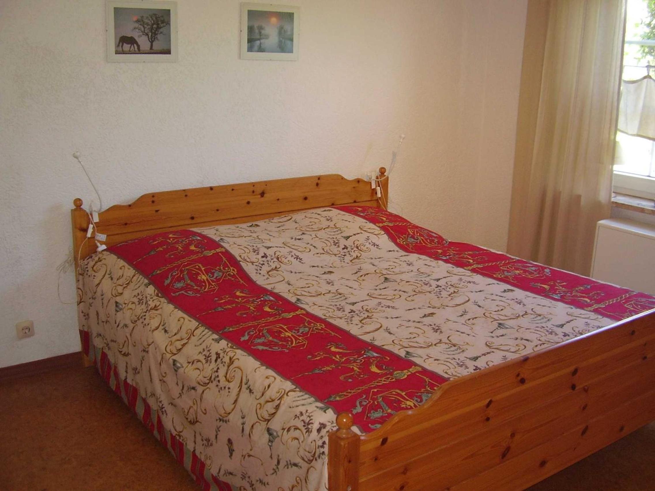 One-Bedroom Apartment with Terrace photo 1