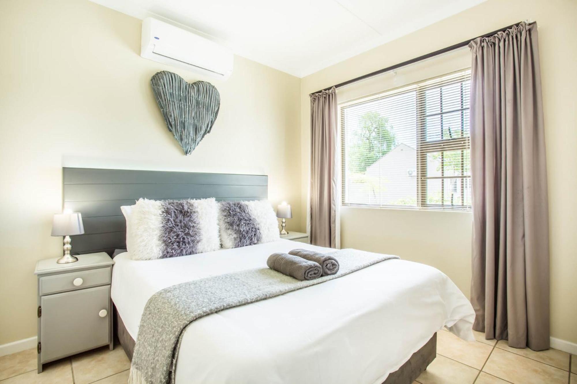 One Bedroom Apartments - Photo 1